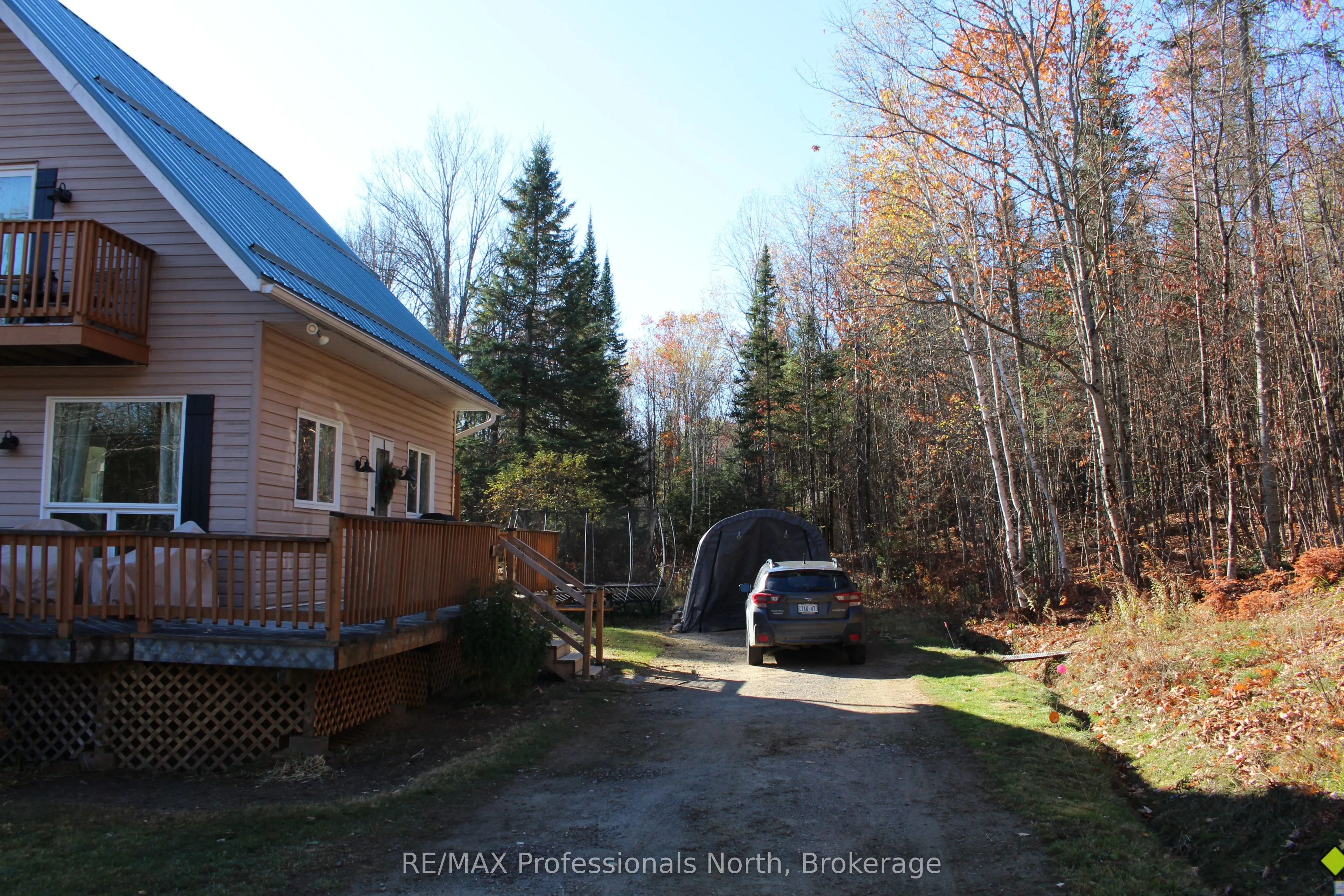 1121 Old Donald Road N