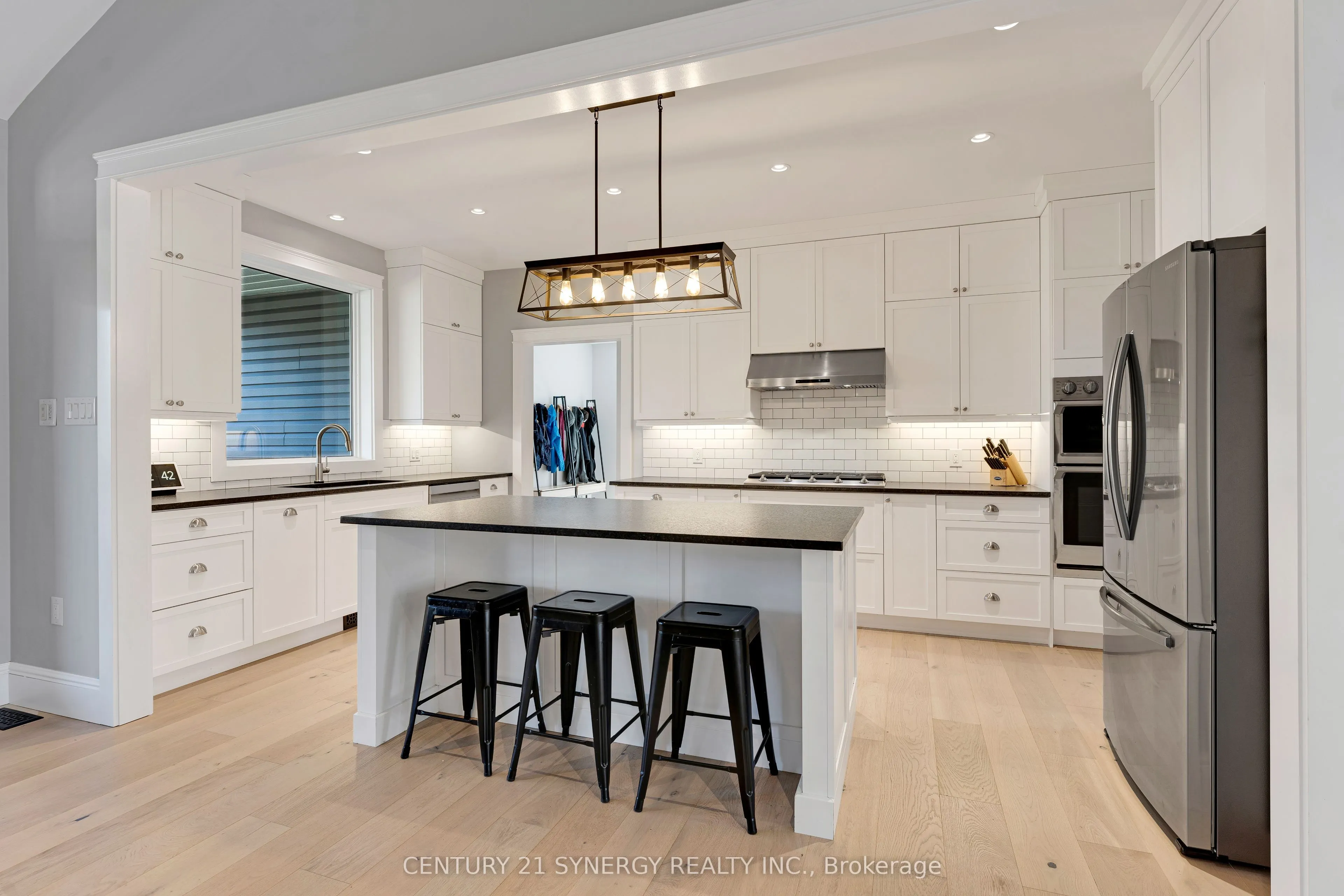 1380 Ramsay Concession 3A Concession