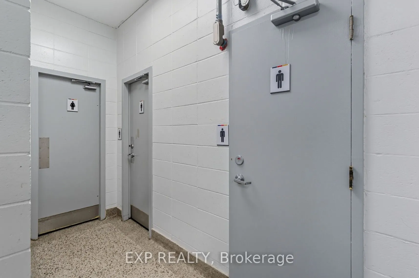 641 Sladen Avenue, #2nd & 3rd Floor