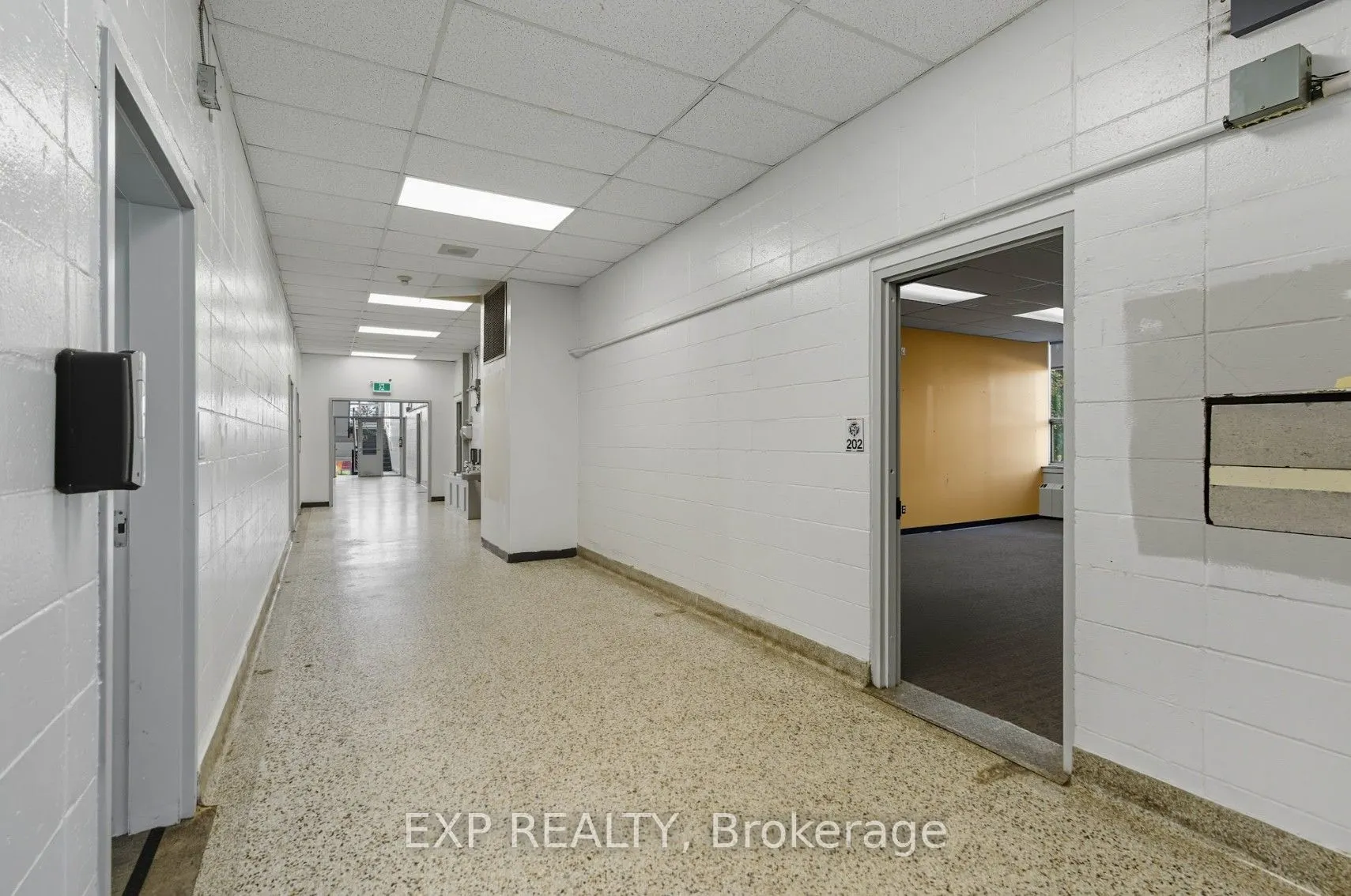 641 Sladen Avenue, #2nd & 3rd Floor