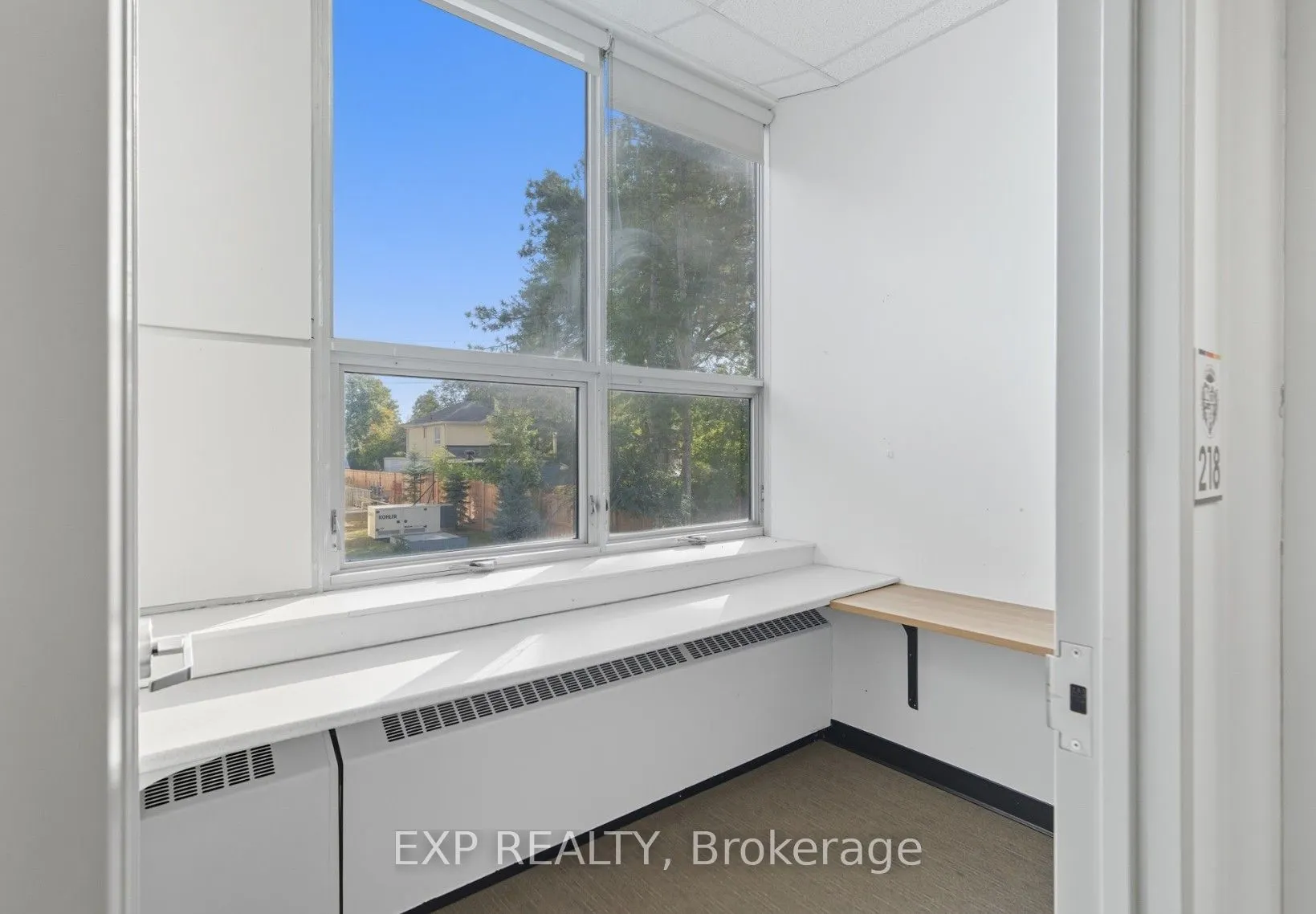 641 Sladen Avenue, #2nd & 3rd Floor