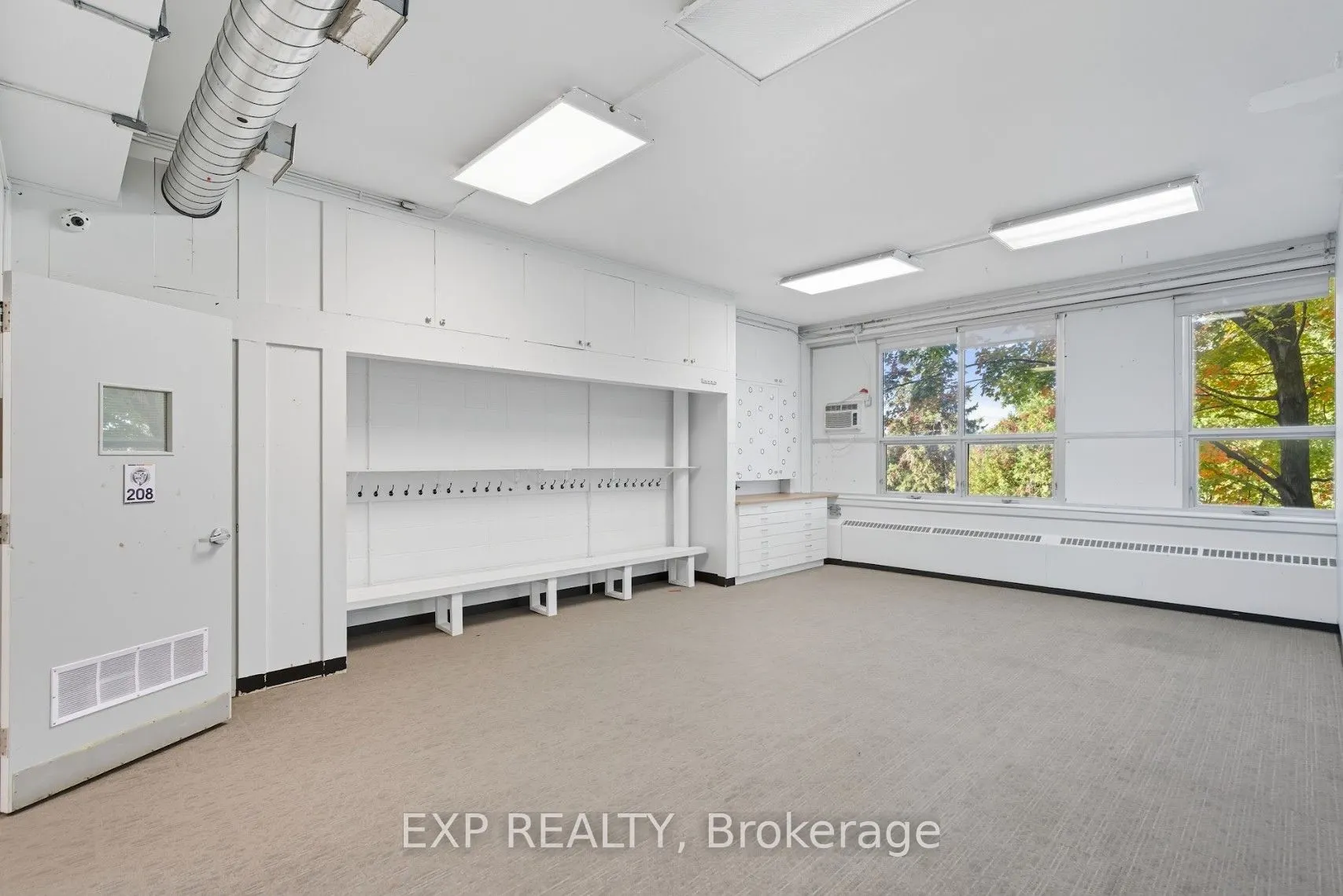 641 Sladen Avenue, #2nd & 3rd Floor