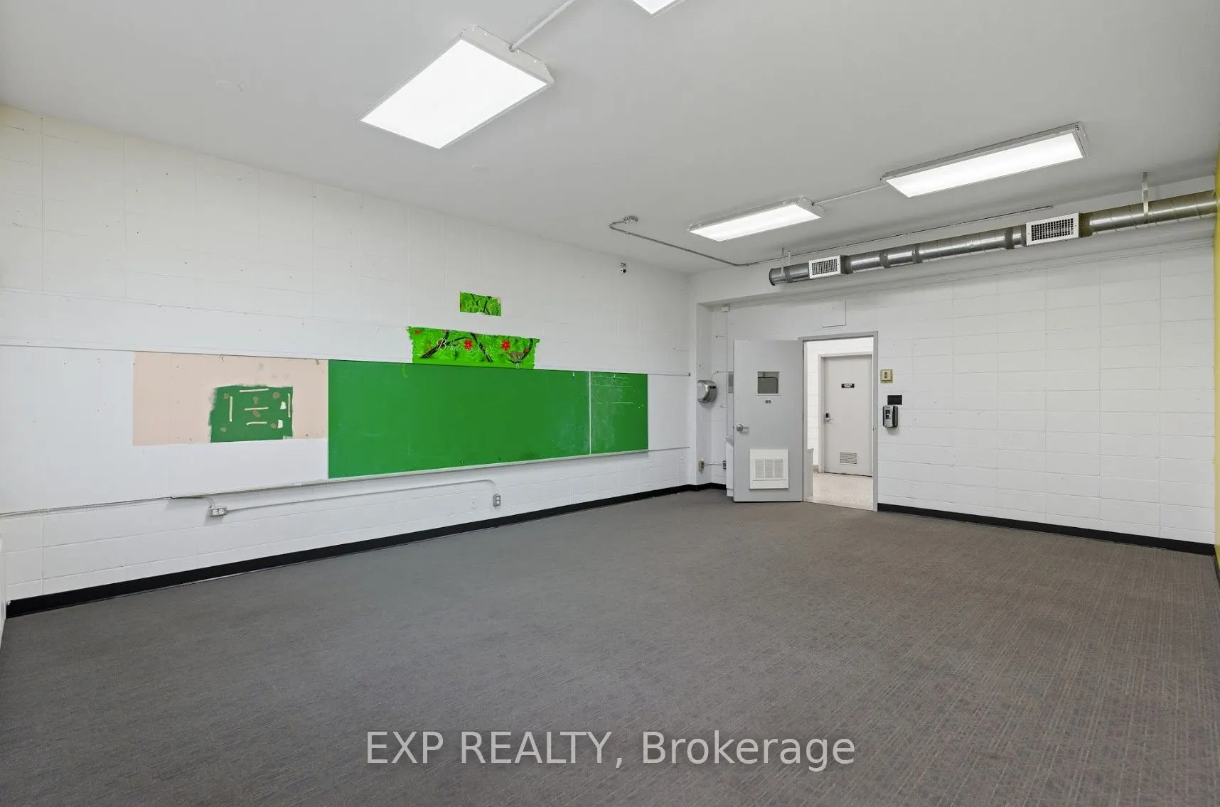 641 Sladen Avenue, #2nd & 3rd Floor