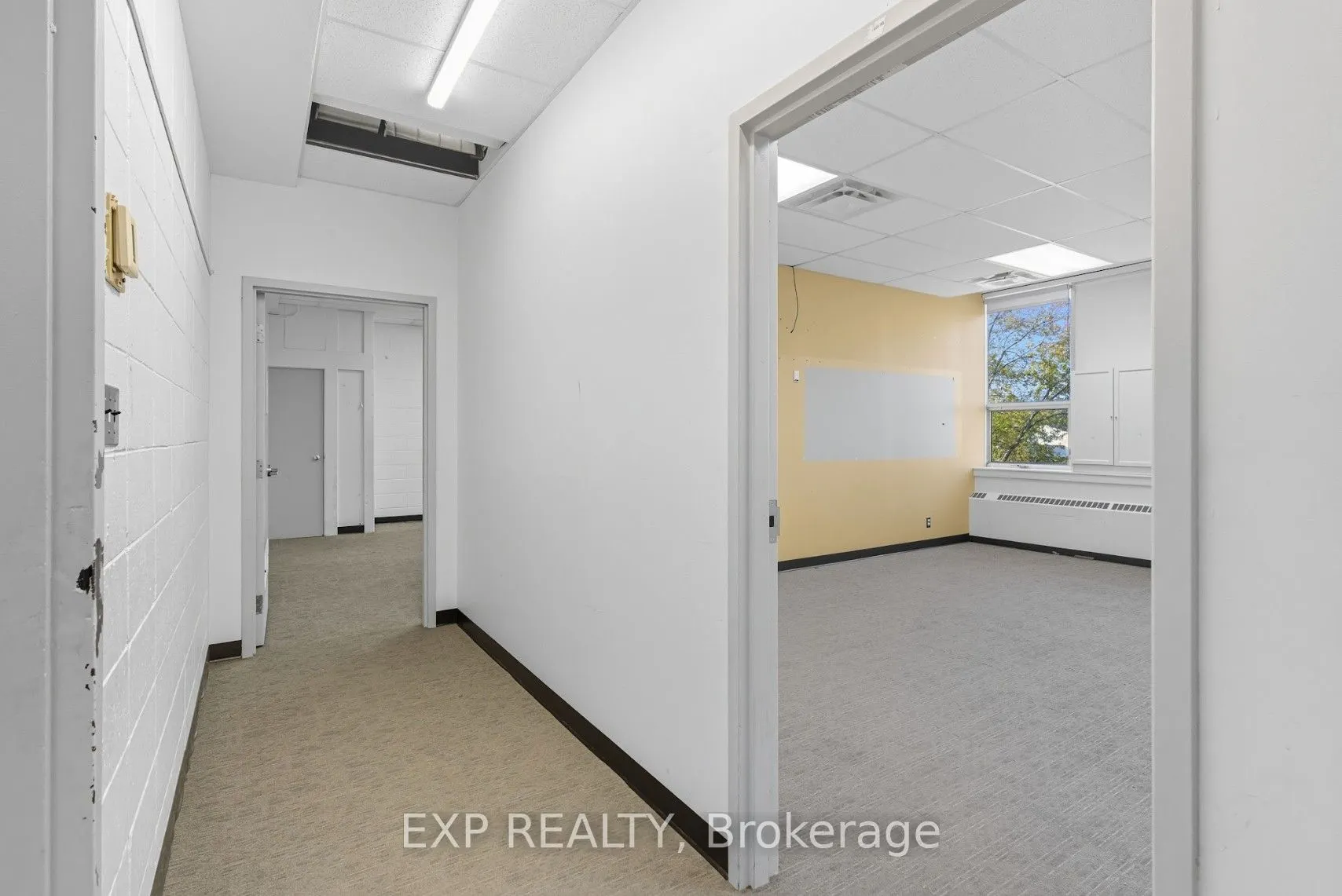641 Sladen Avenue, #2nd & 3rd Floor