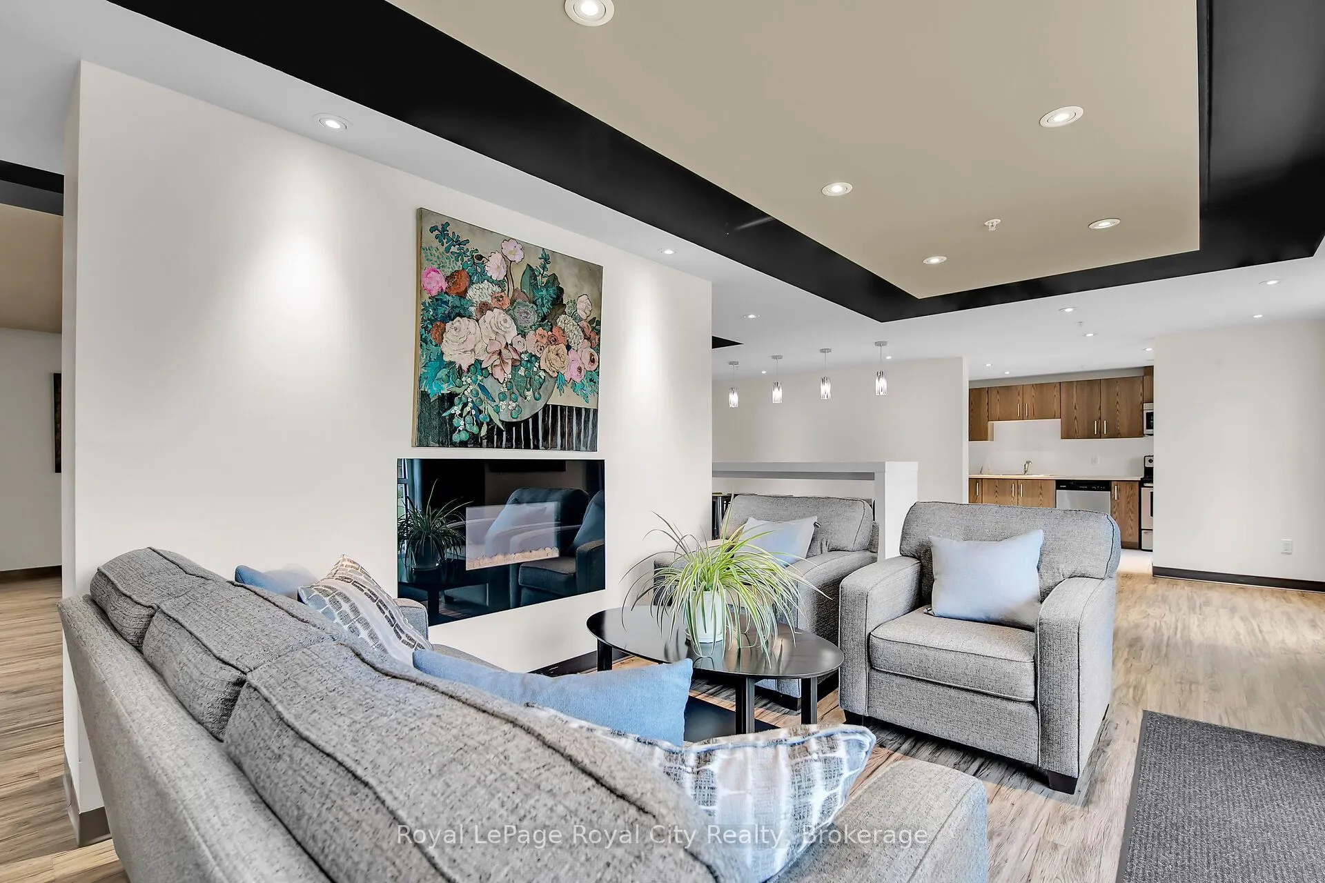 106 BARD Boulevard, #408