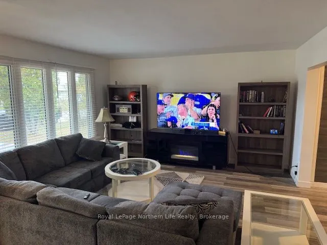 44 Desgrosielliers Street