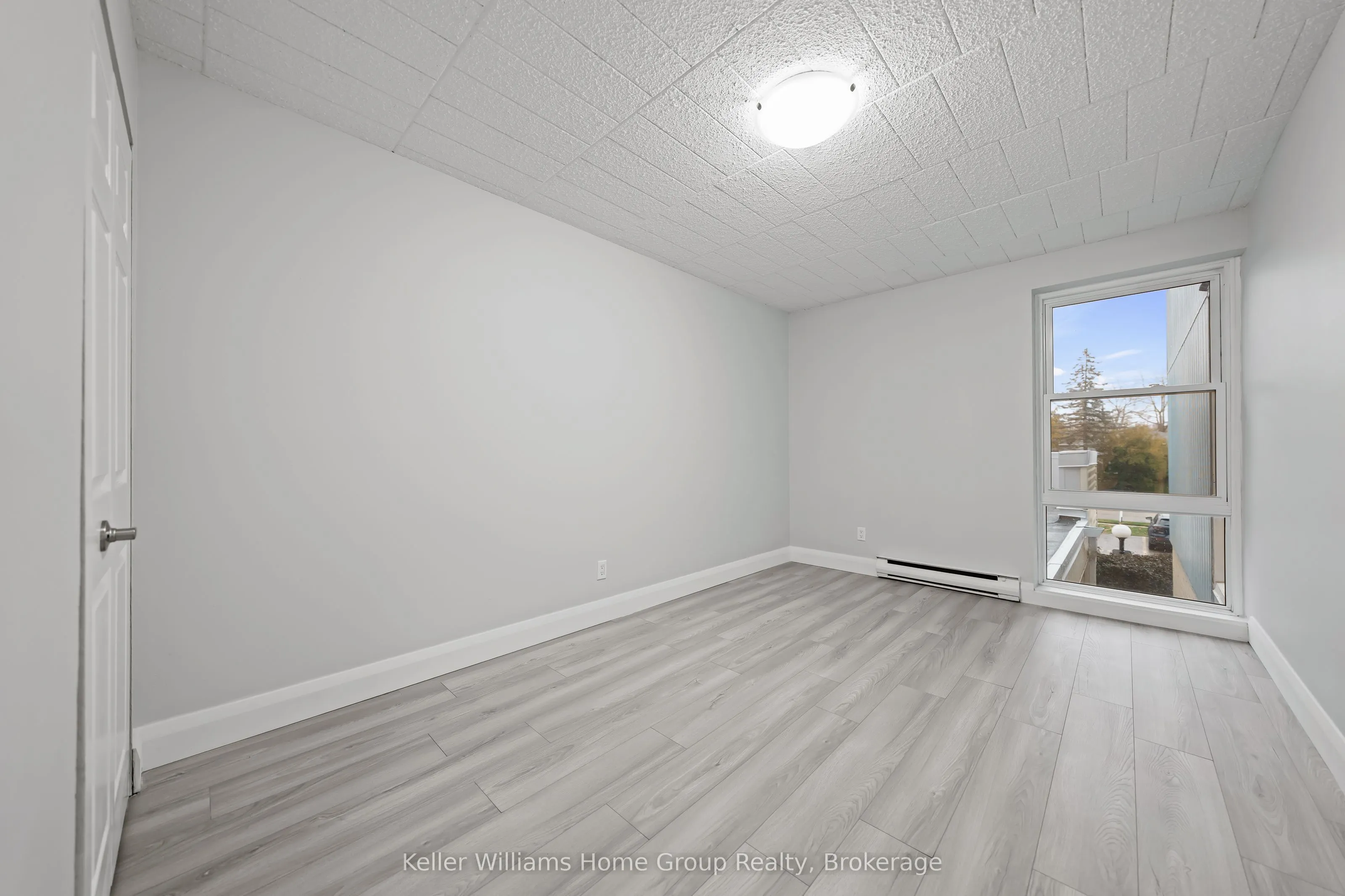 91 Conroy Crescent, #408