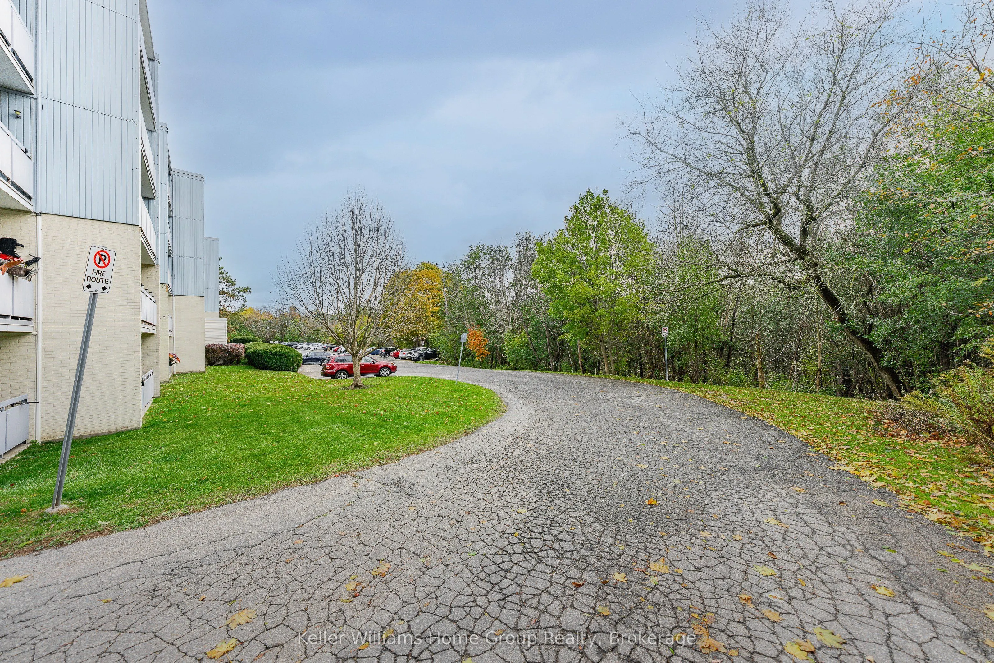 91 Conroy Crescent, #408