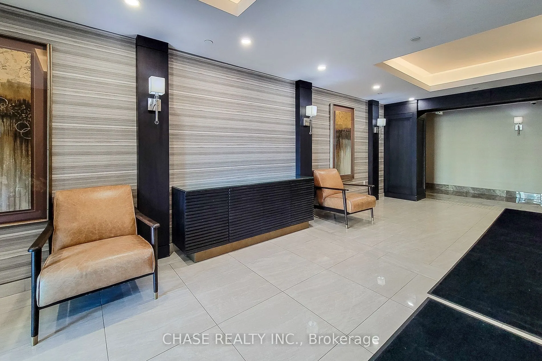 125 Shoreview Place, #638