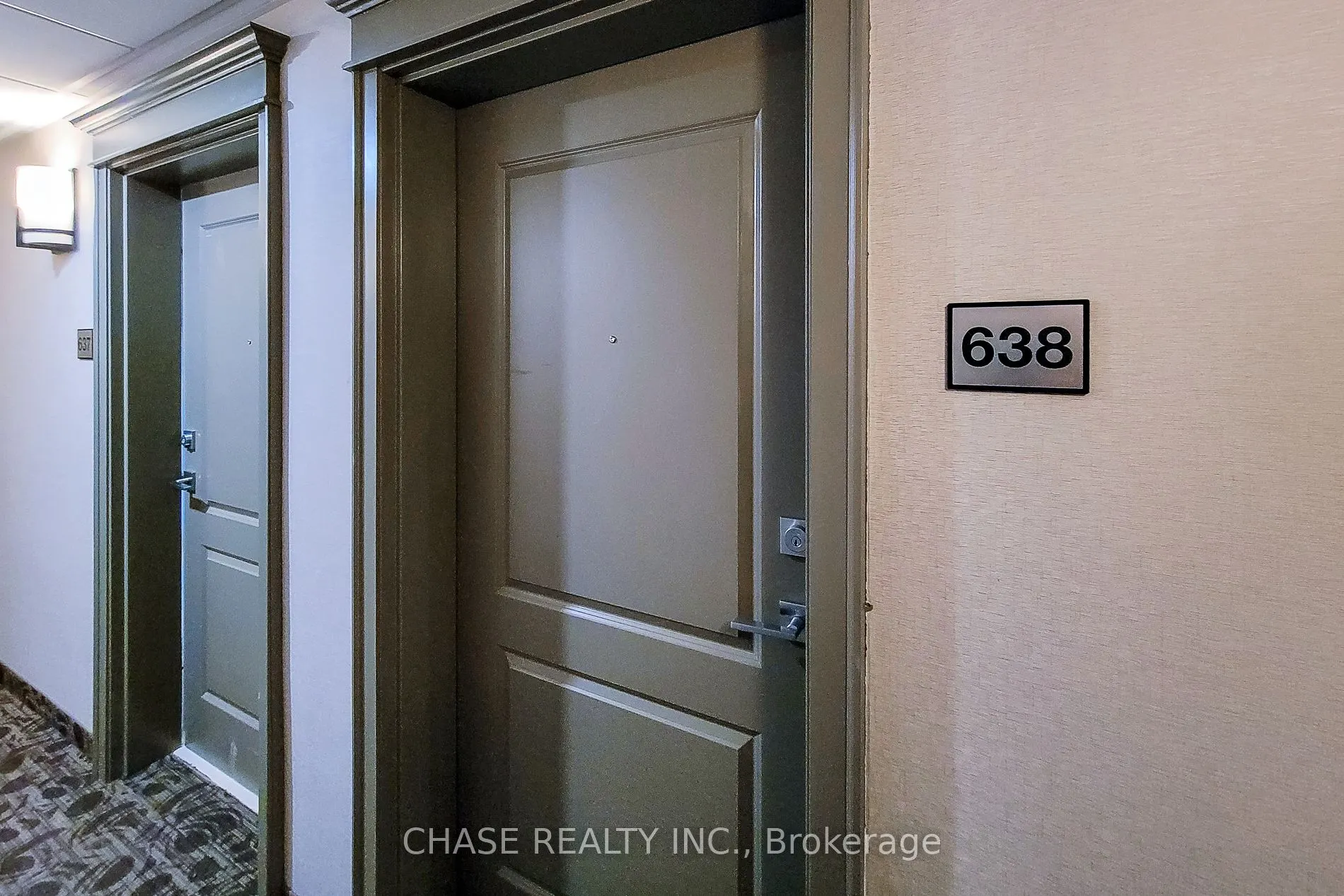 125 Shoreview Place, #638