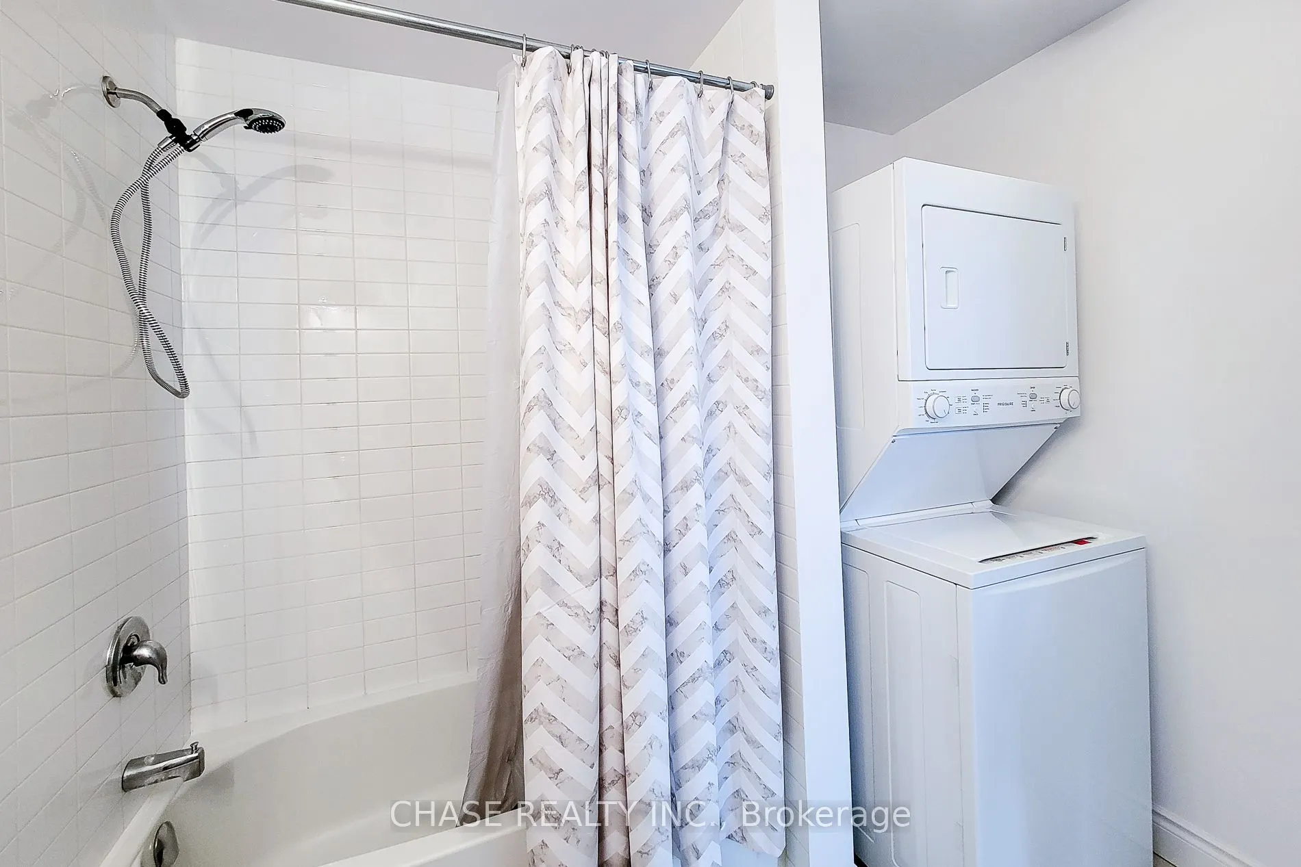 125 Shoreview Place, #638