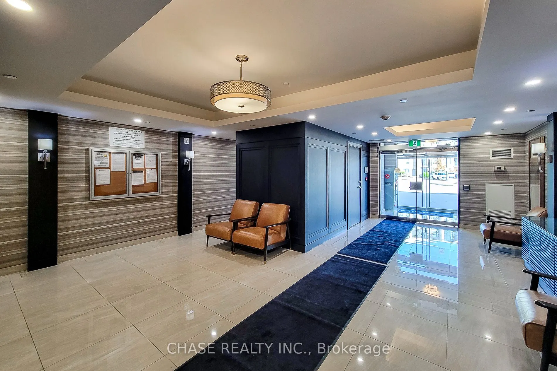 125 Shoreview Place, #638