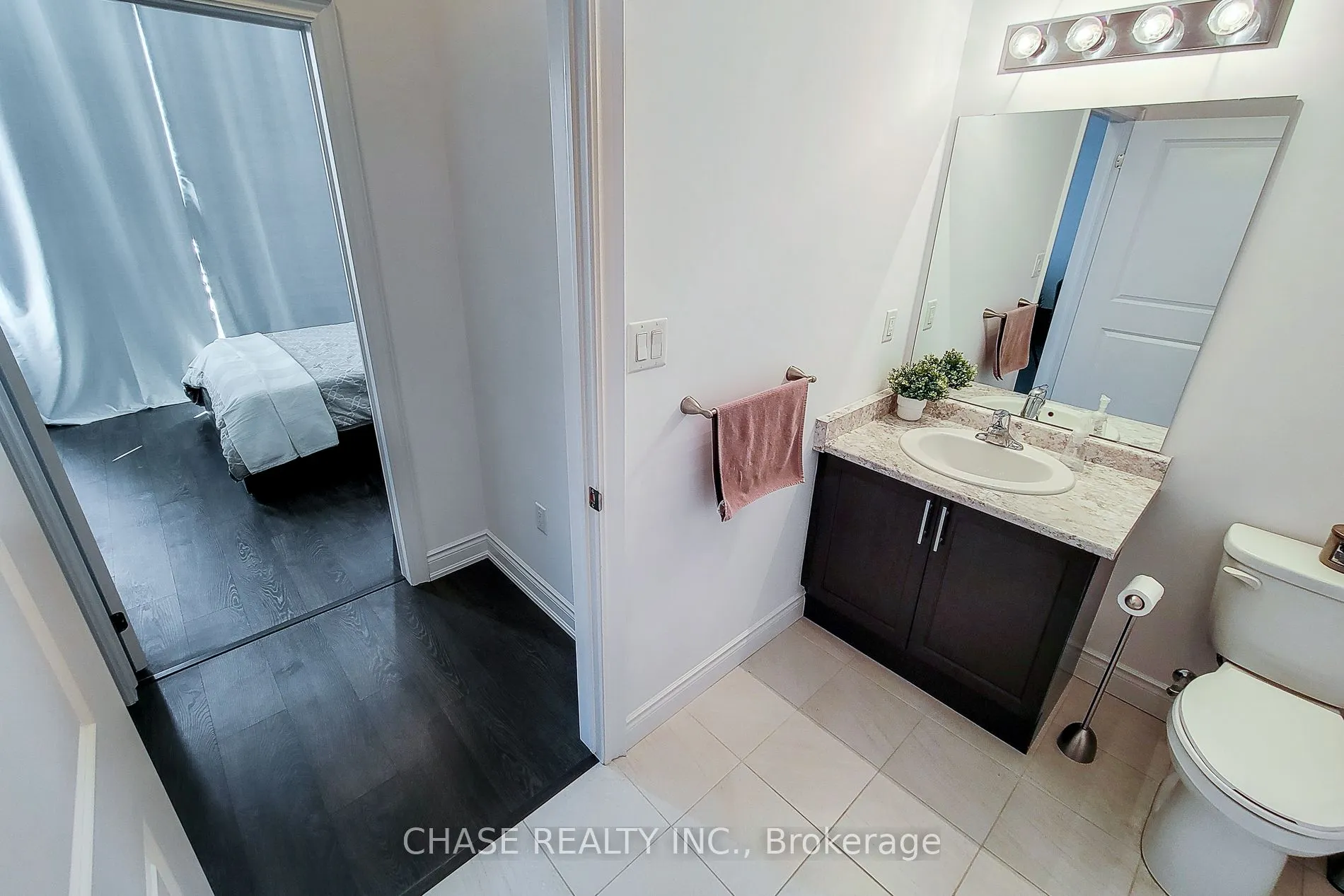 125 Shoreview Place, #638