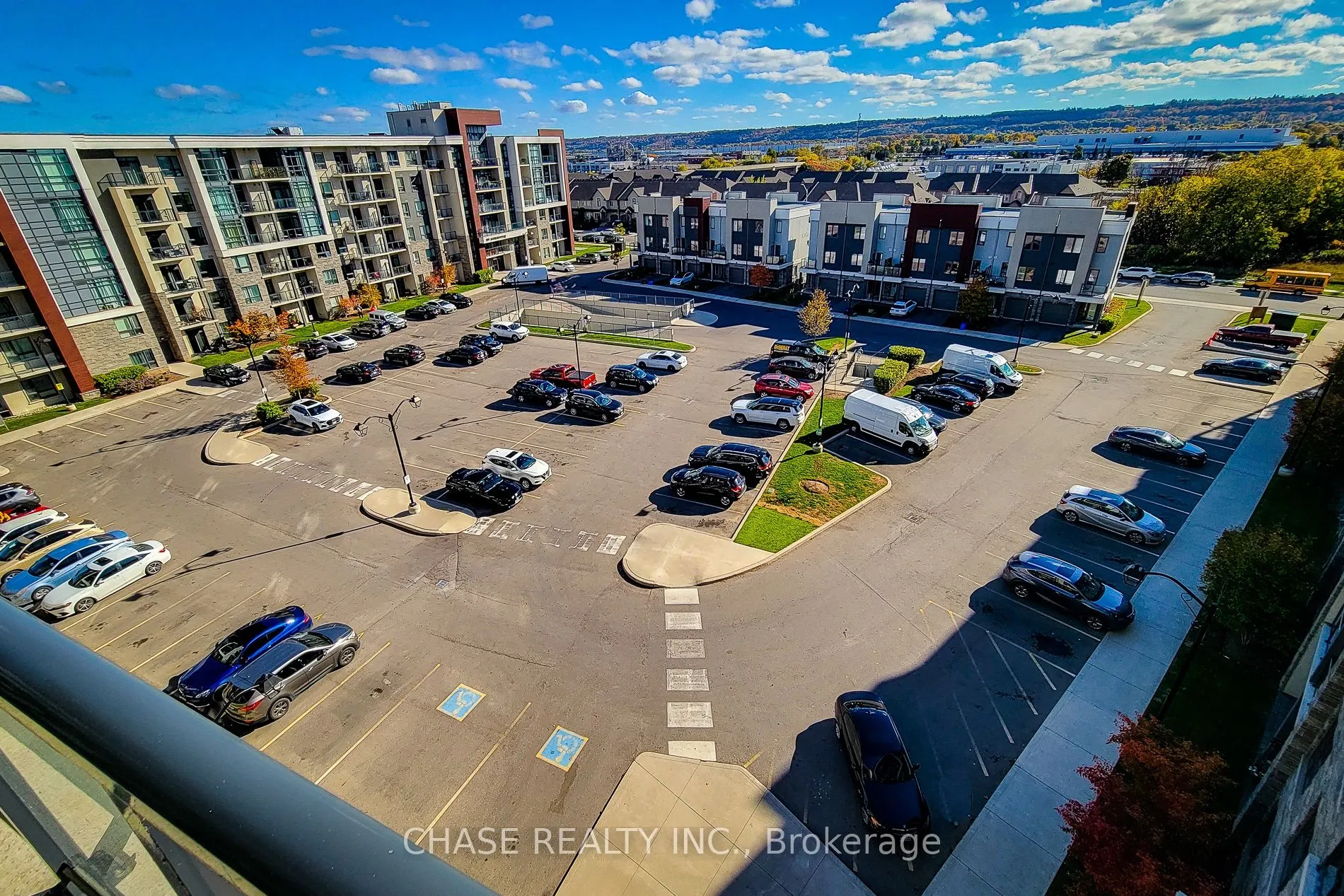 125 Shoreview Place, #638