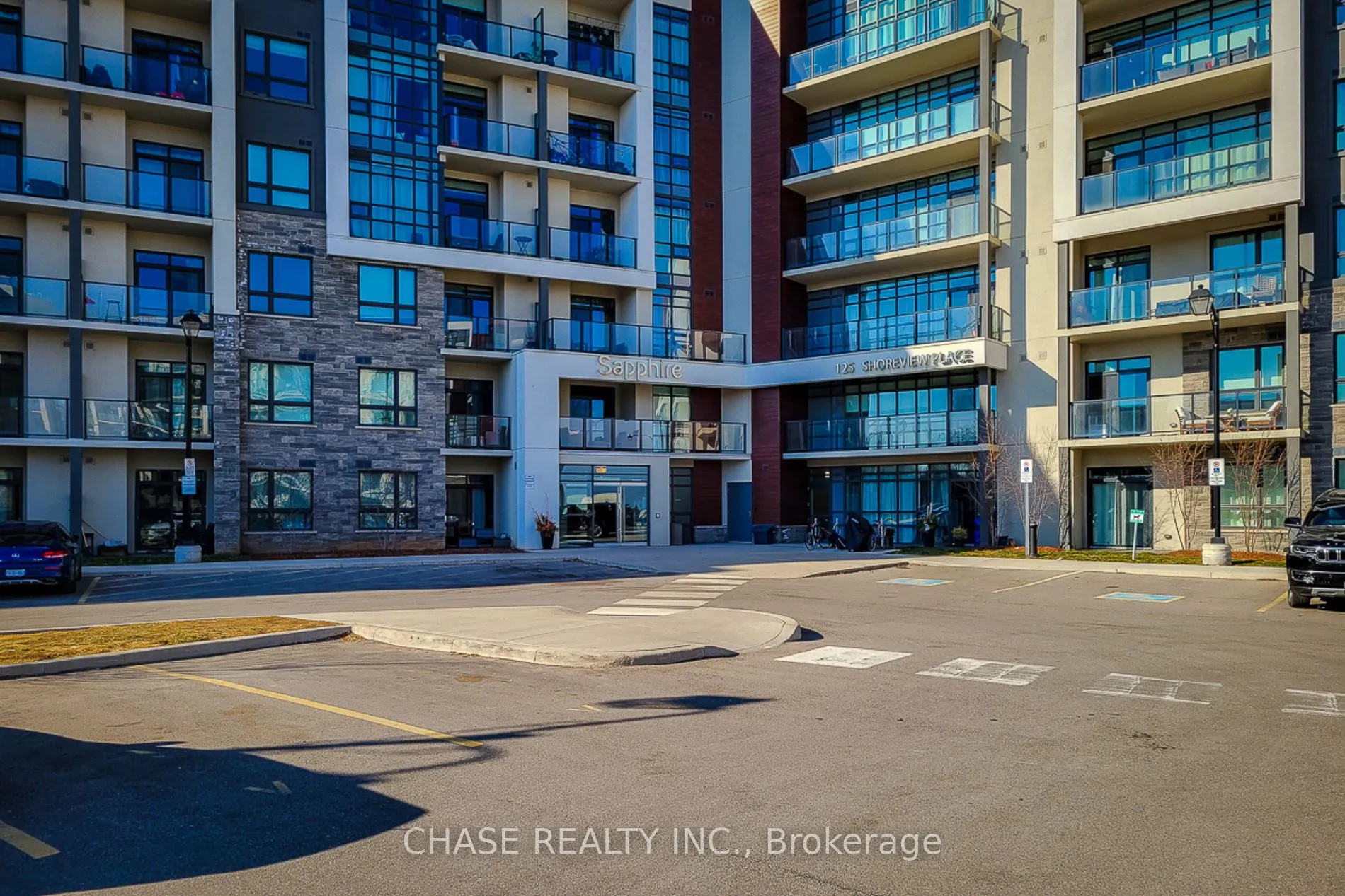 125 Shoreview Place, #638