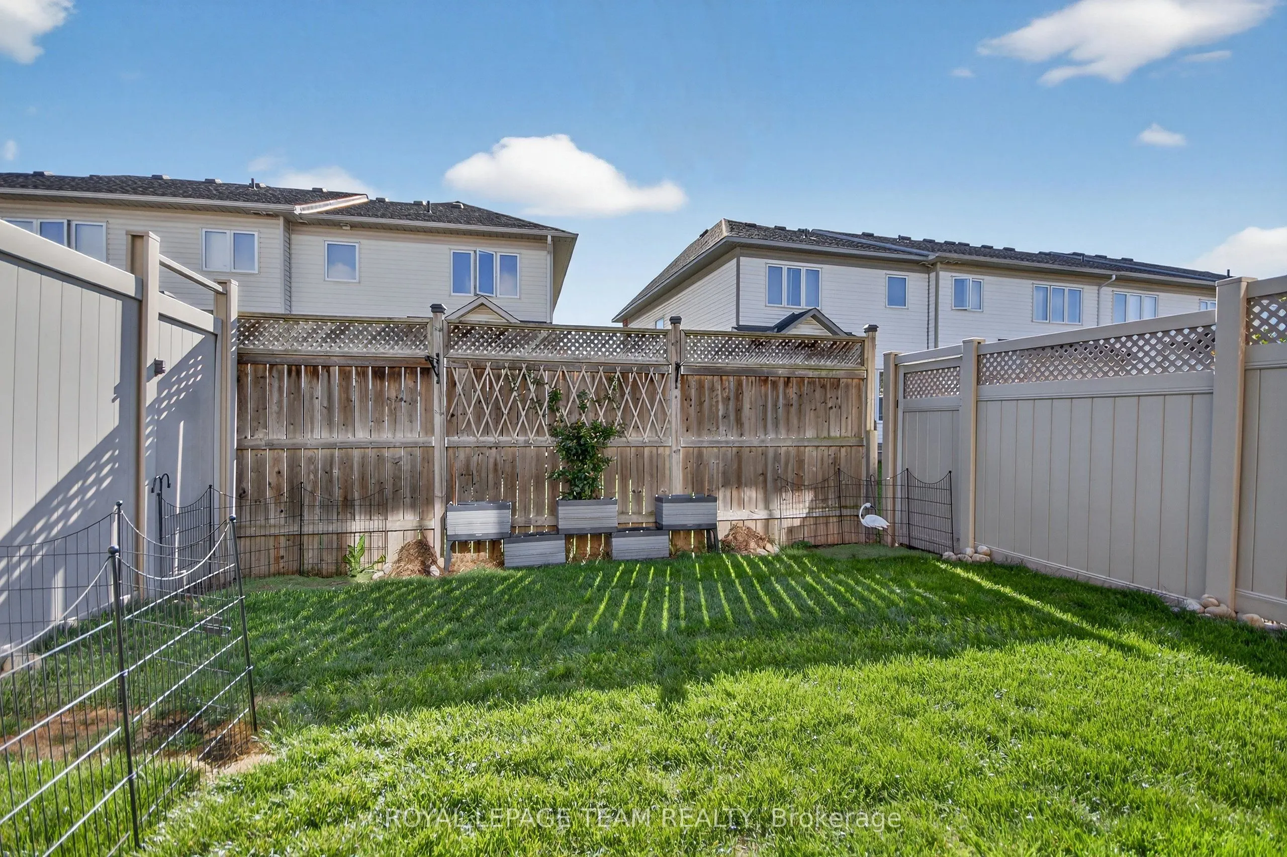 245 Garrity Crescent