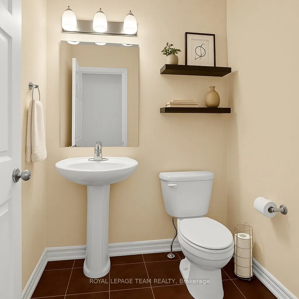 245 Garrity Crescent