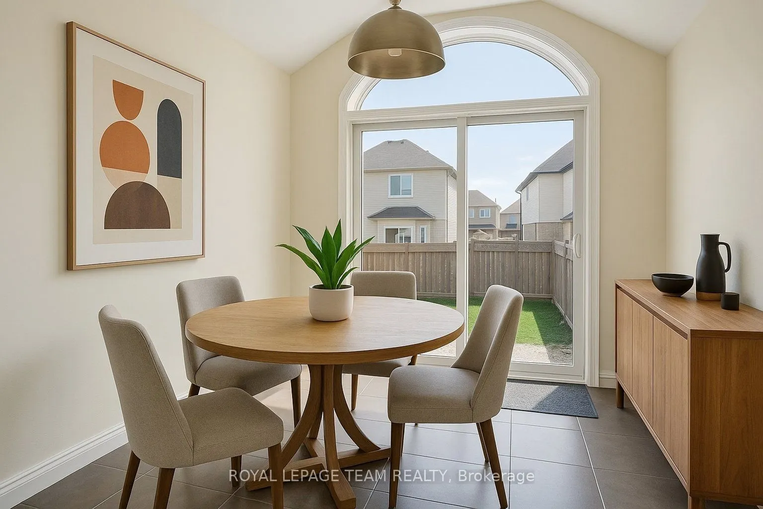 245 Garrity Crescent