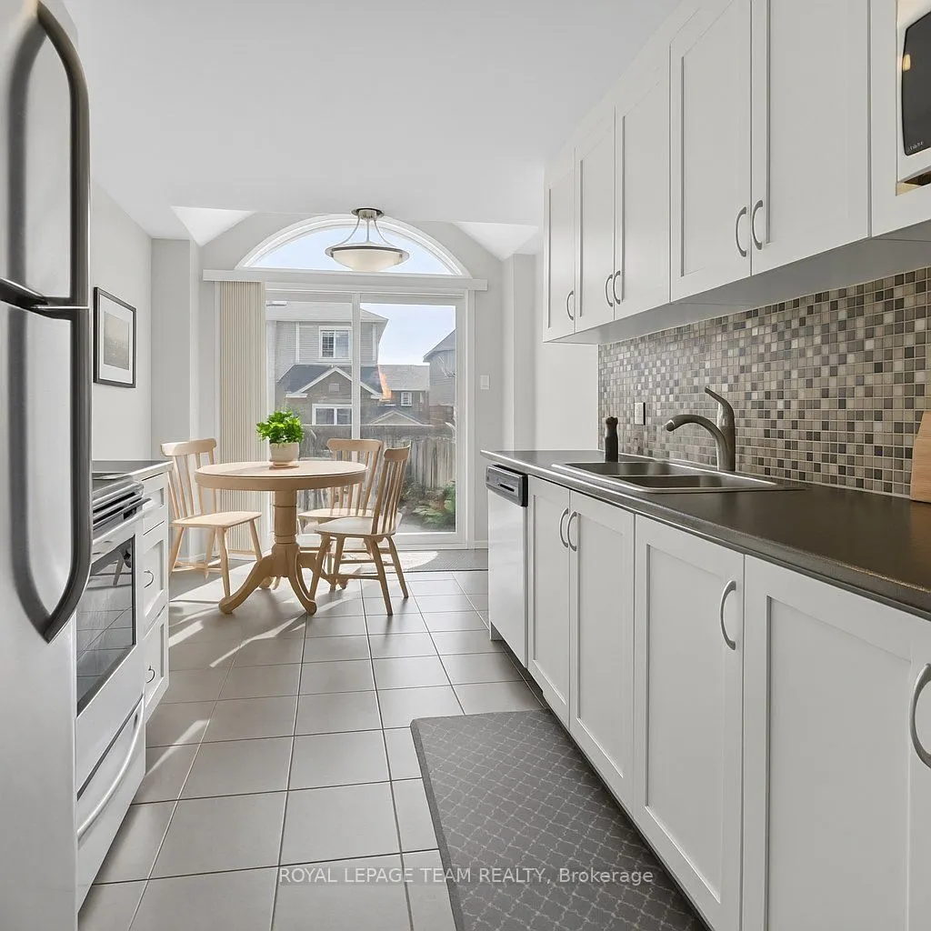 245 Garrity Crescent