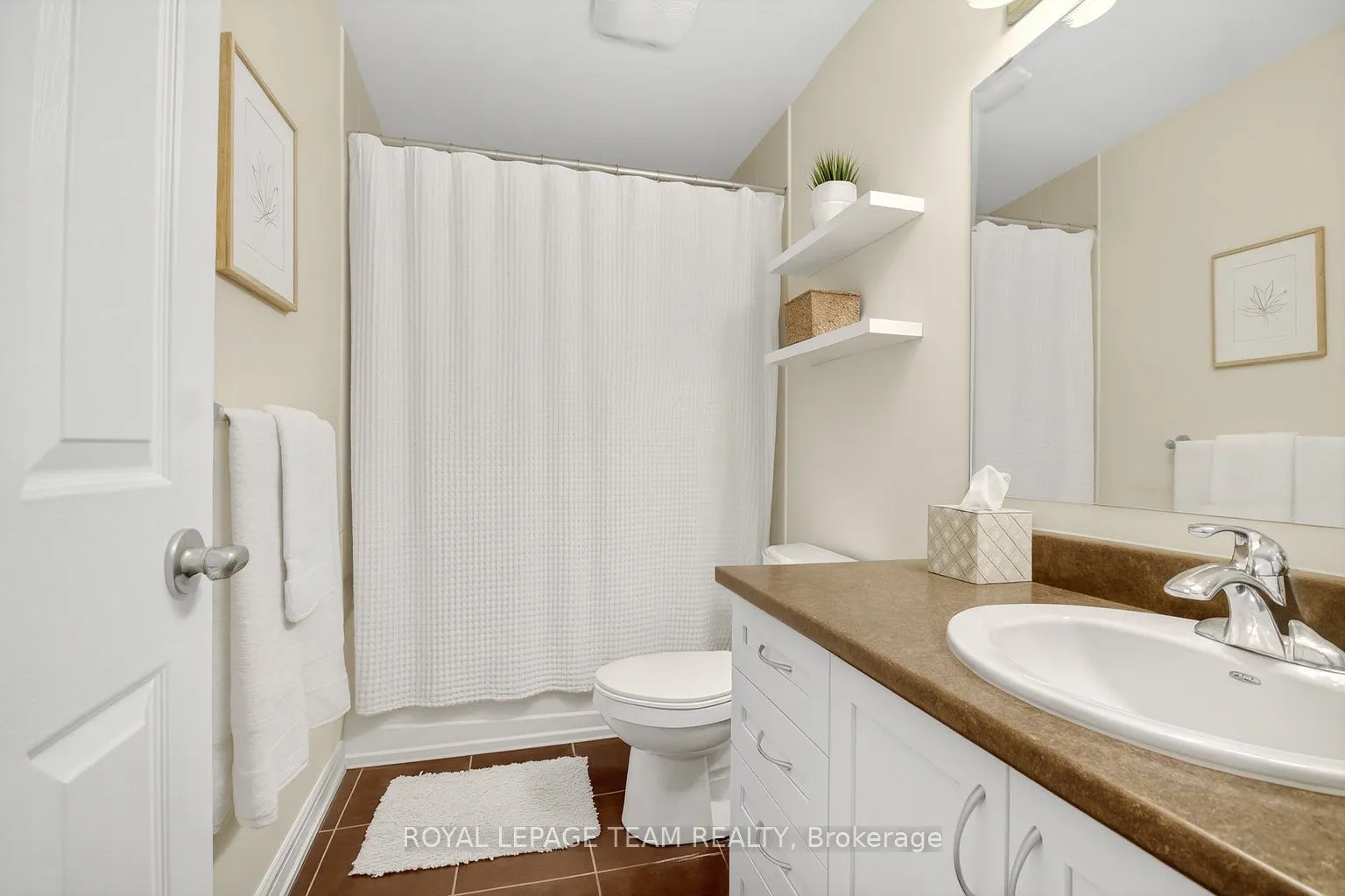 245 Garrity Crescent