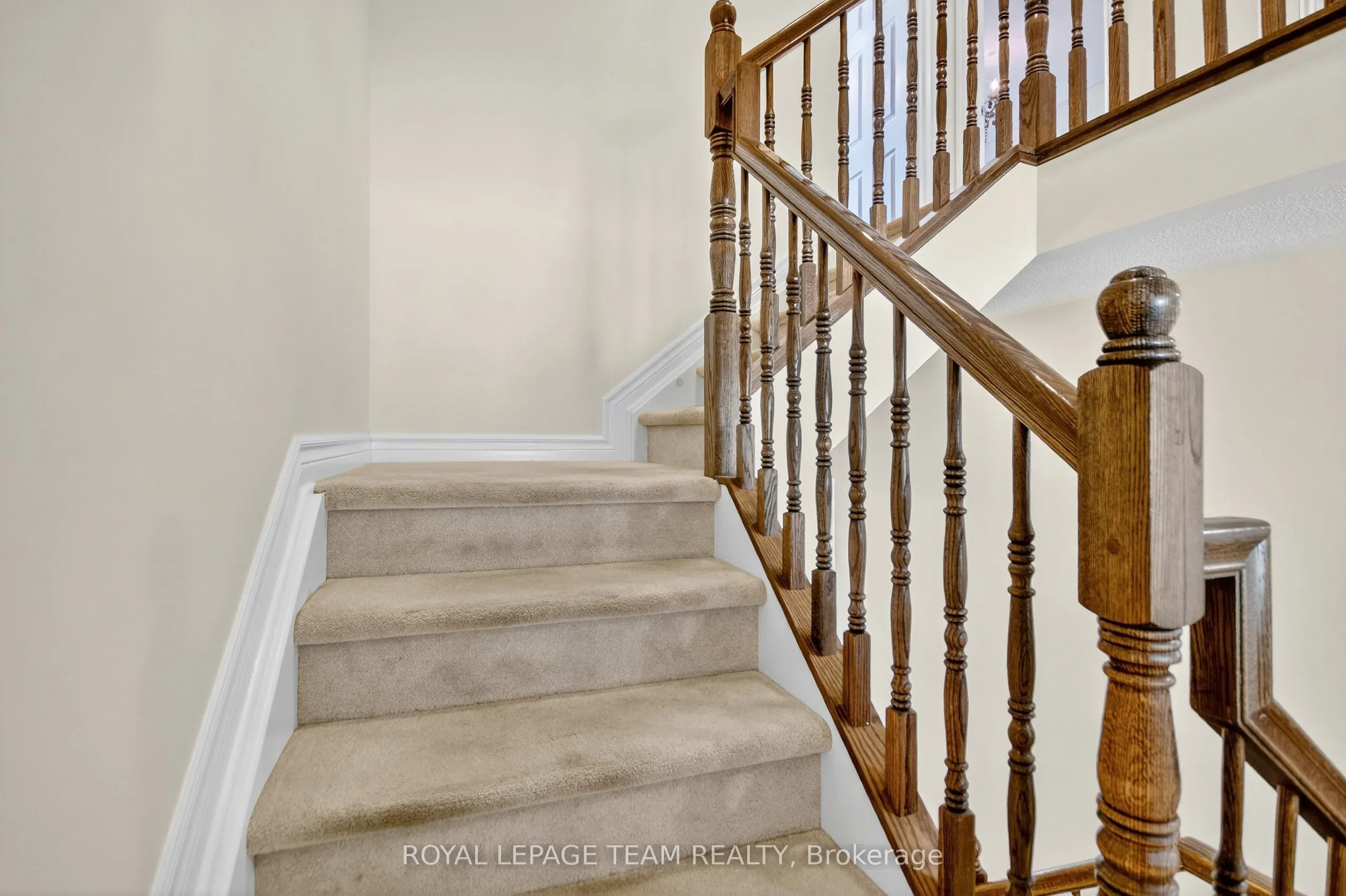 245 Garrity Crescent