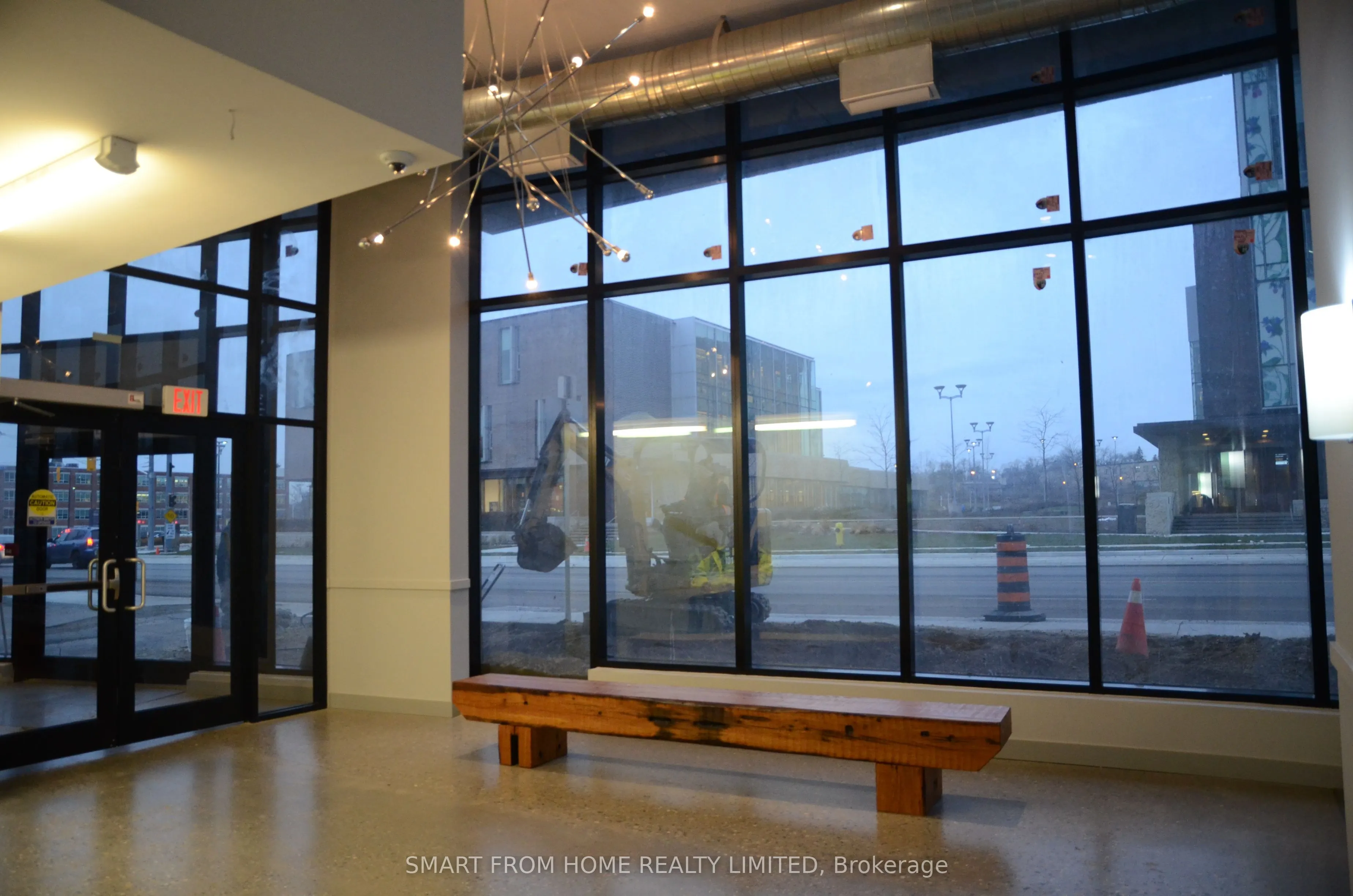 1 VICTORIA Street, #210