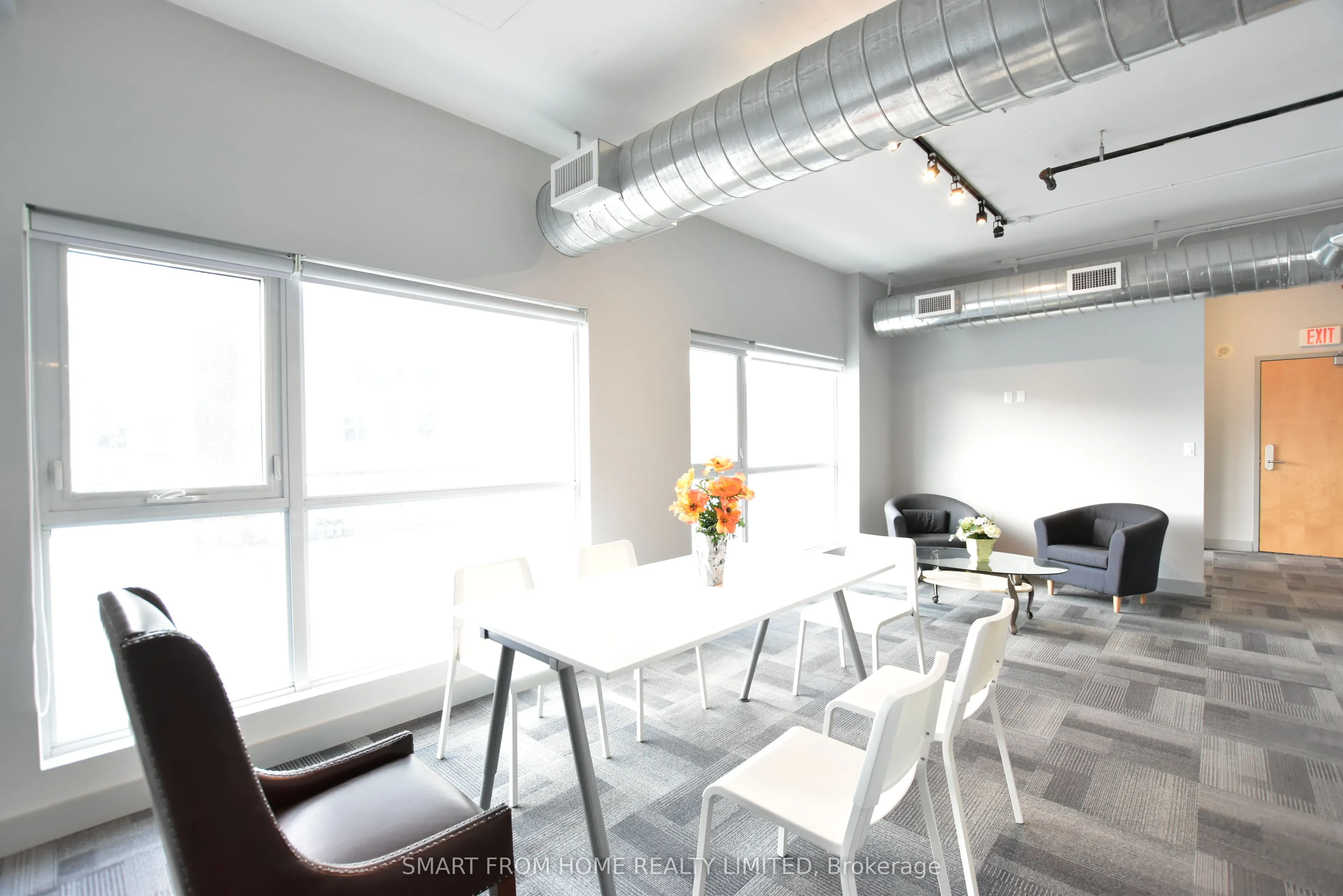 1 VICTORIA Street, #210