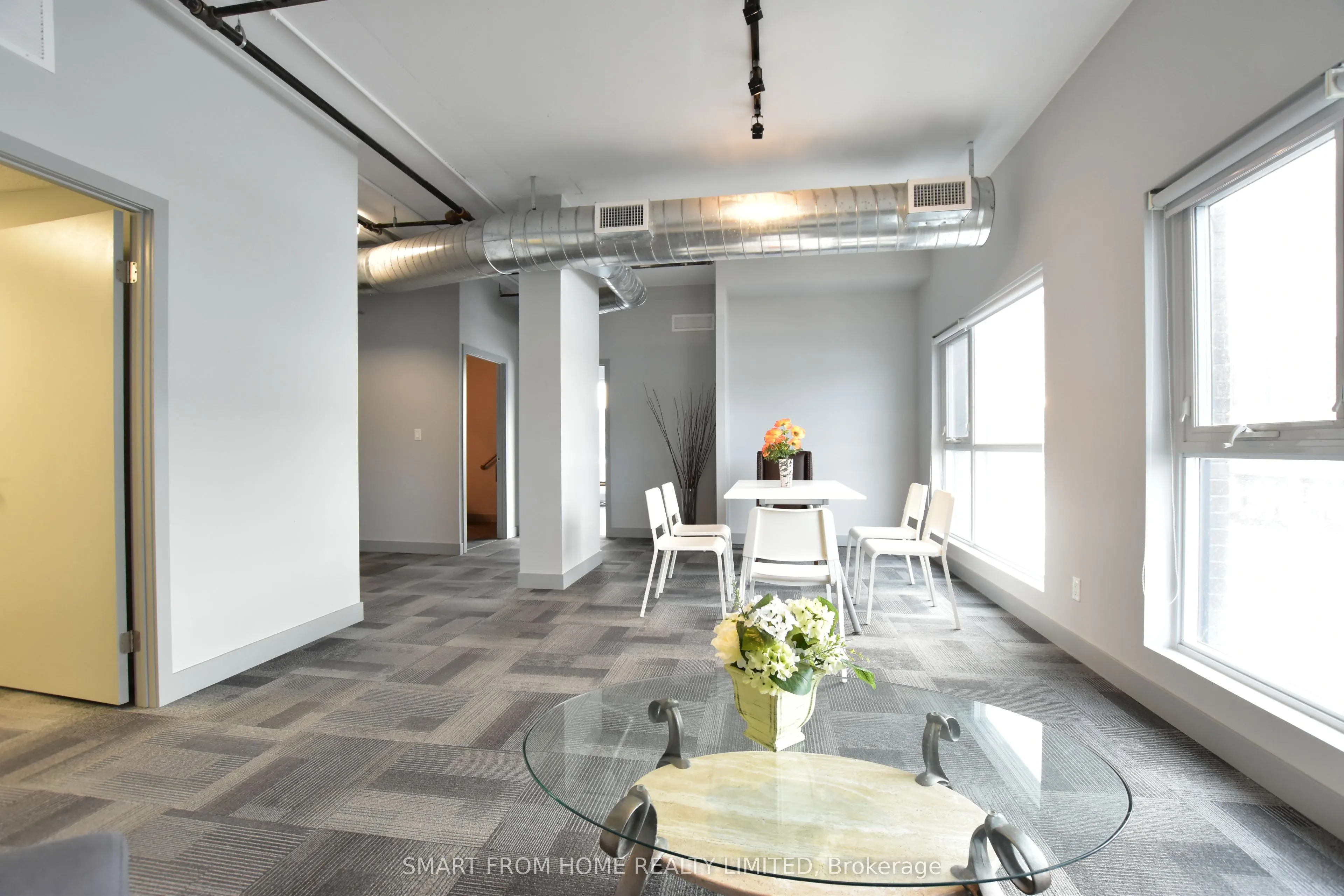 1 VICTORIA Street, #210