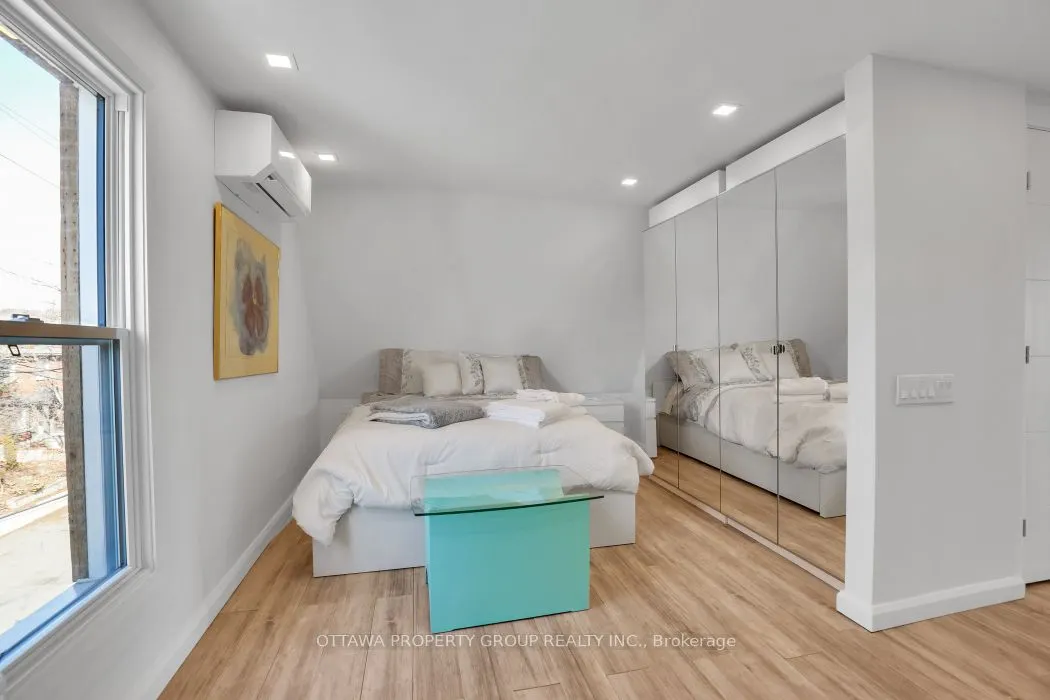 149 Concord Street W, #C