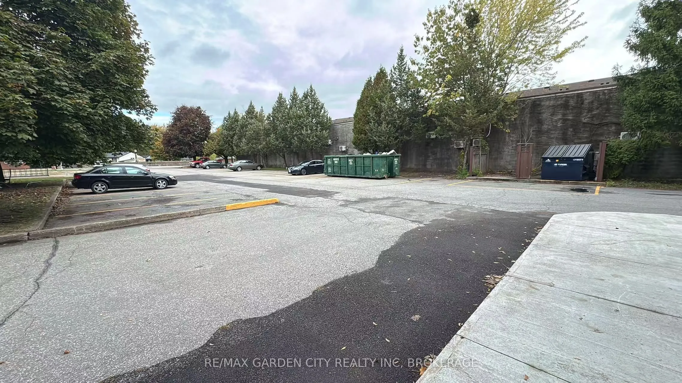 7737 Lundy's Lane, #Commercial Unit