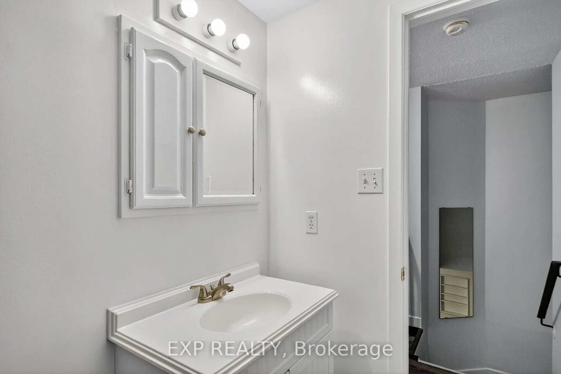 109 Theresa Private, #84