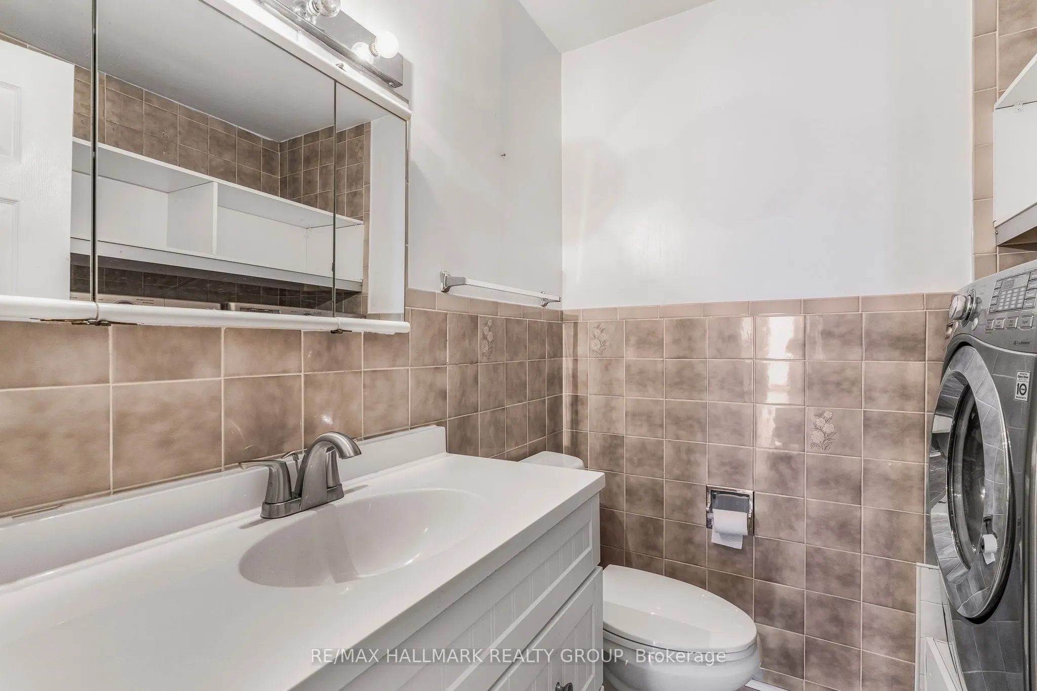 1111 Cholette Crescent