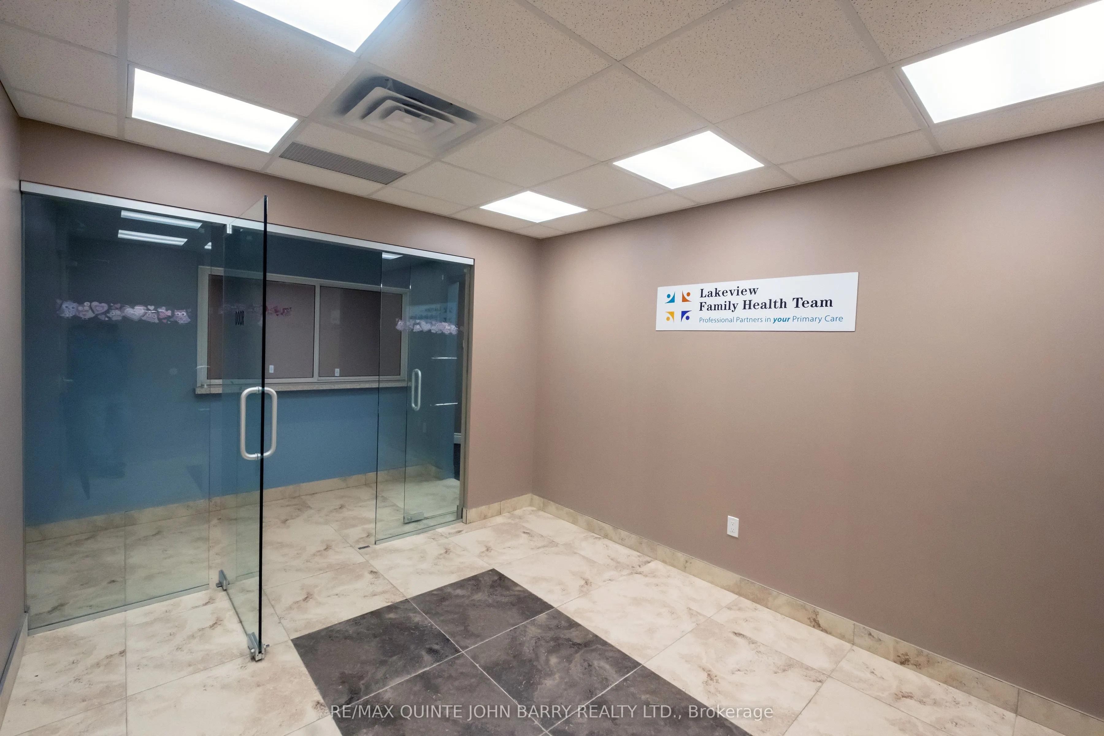 30 King Street, #201