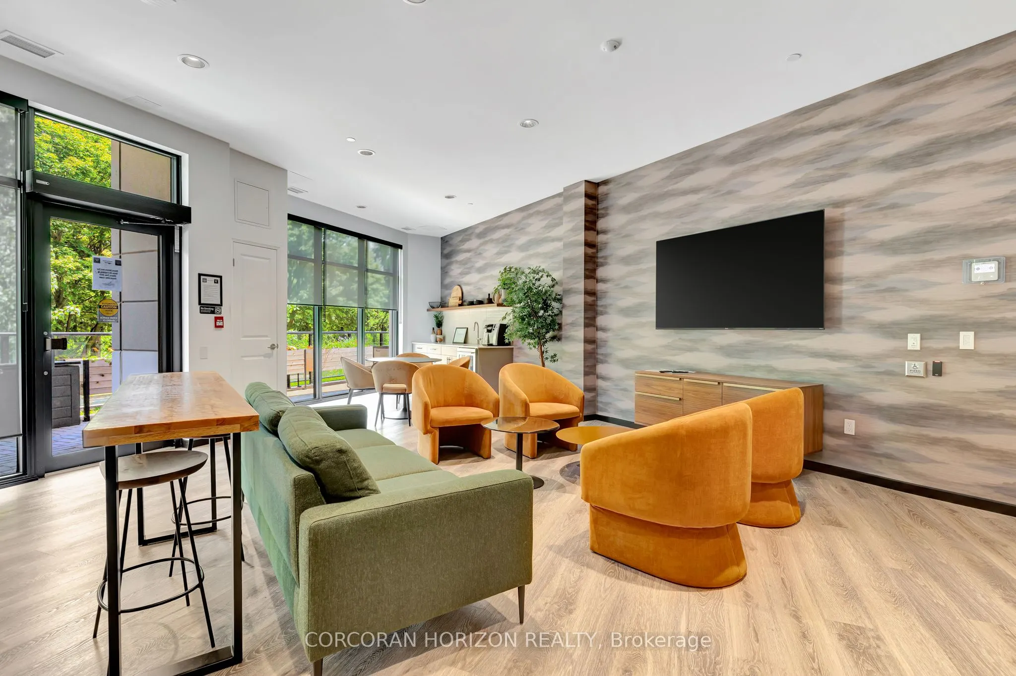 525 New Dundee Road, #421