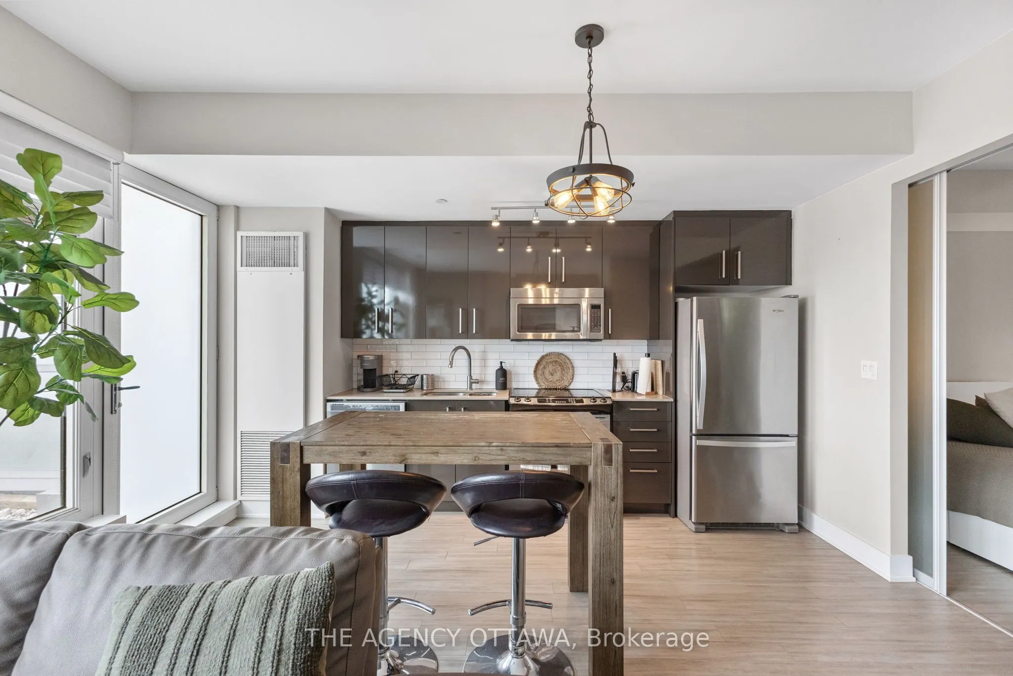 118 HOLMWOOD Avenue, #406