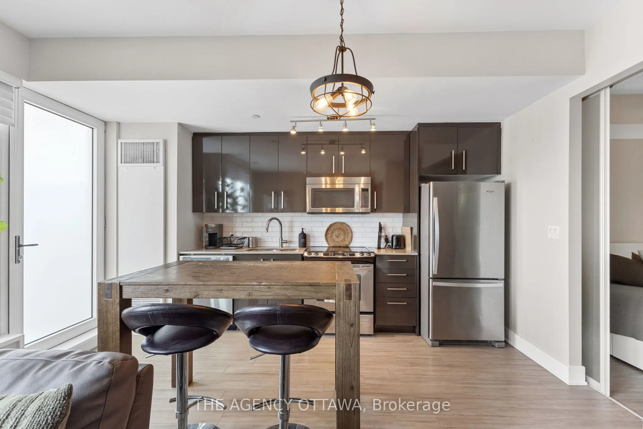 118 HOLMWOOD Avenue, #406