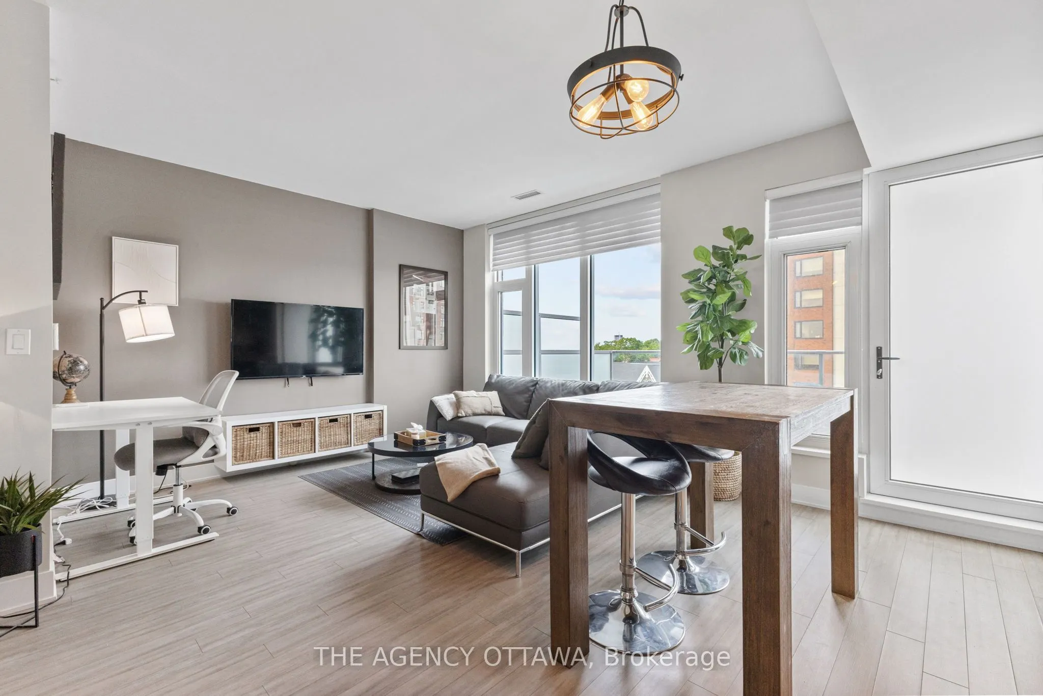 118 HOLMWOOD Avenue, #406