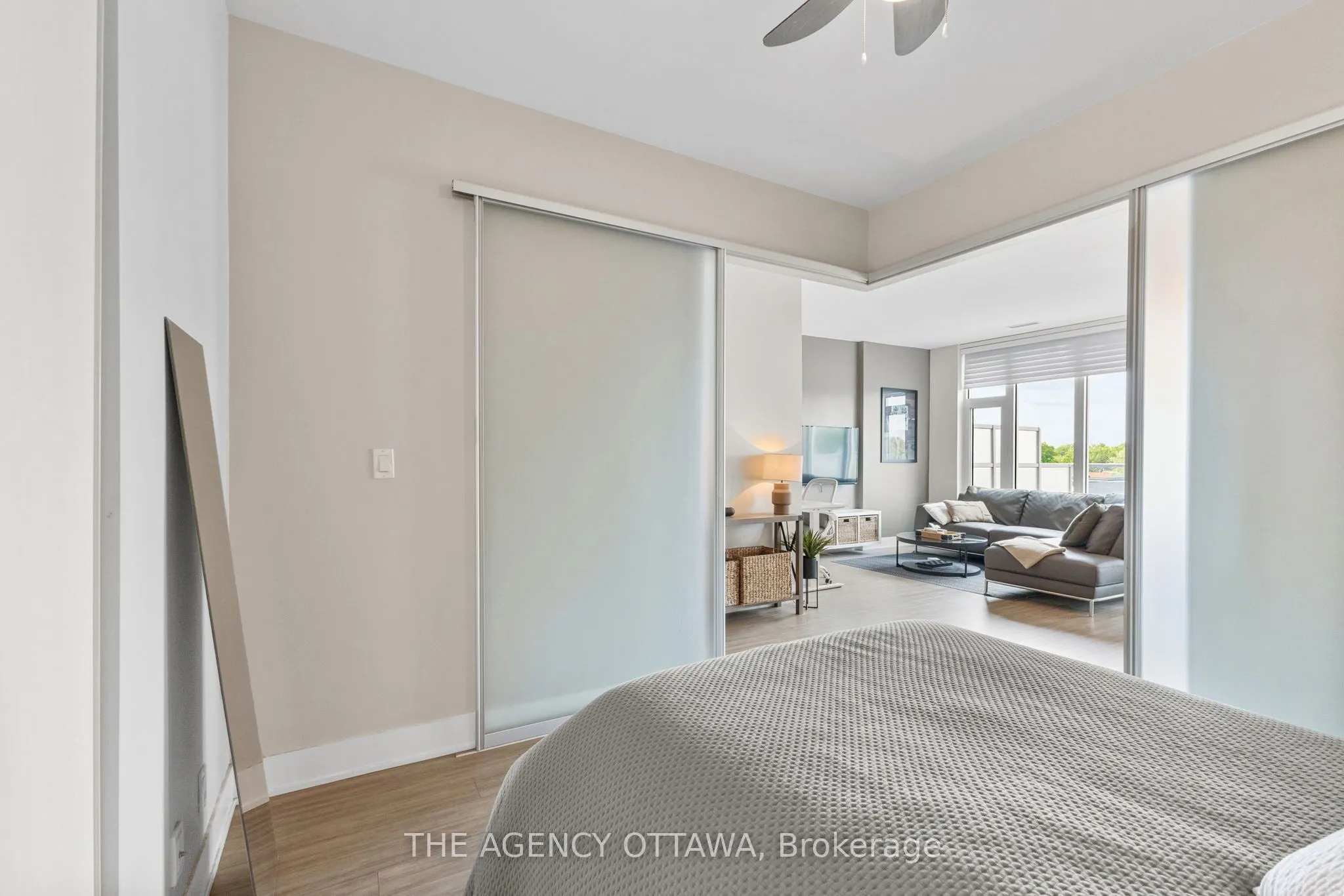 118 HOLMWOOD Avenue, #406