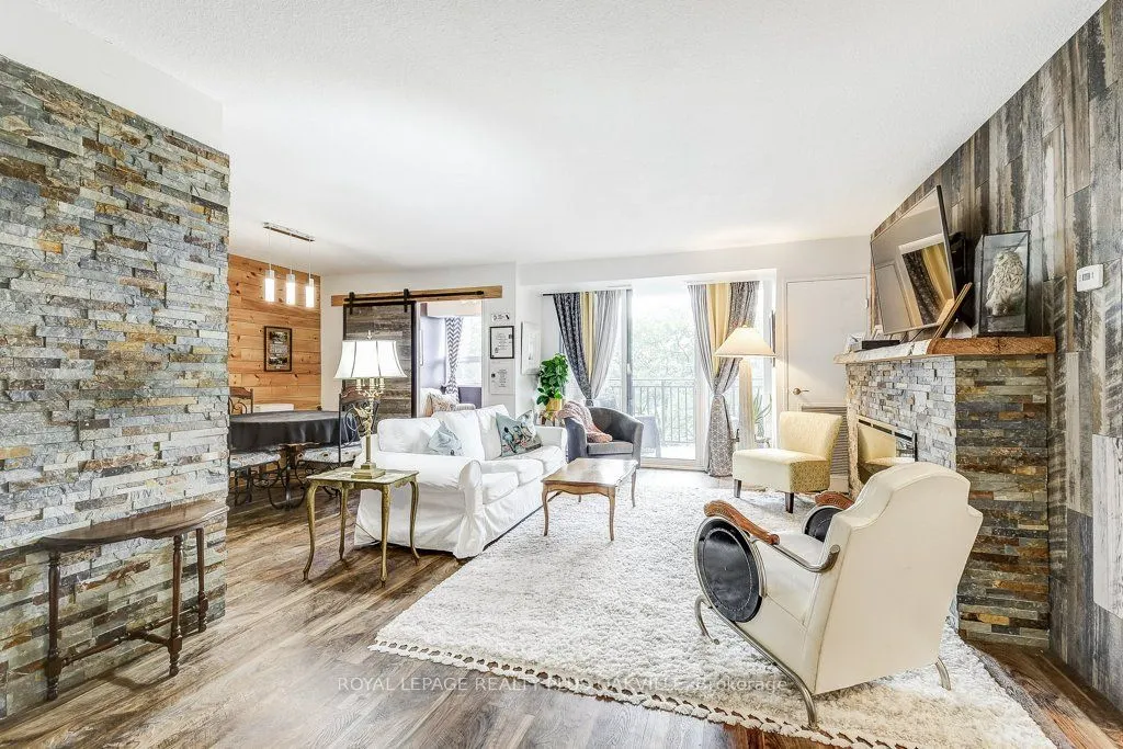 500 Green Road, #515