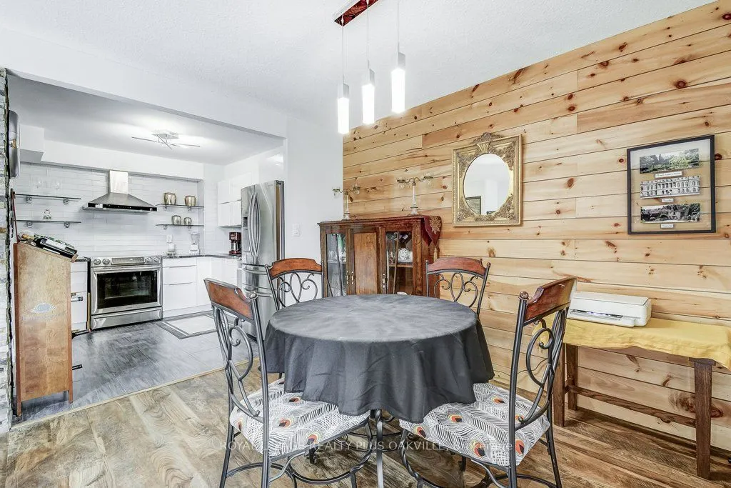 500 Green Road, #515