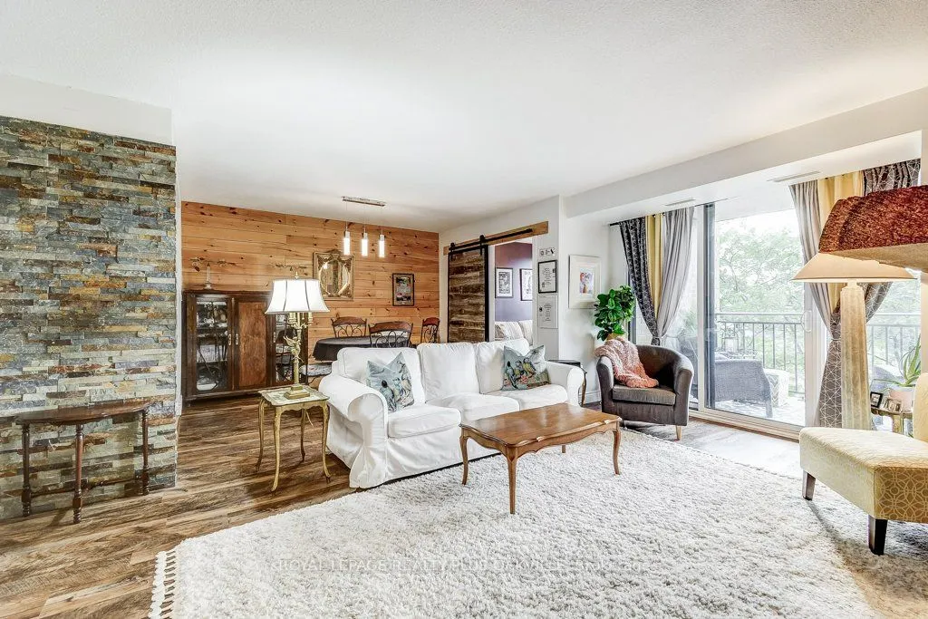 500 Green Road, #515