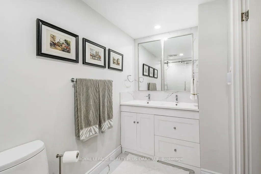 500 Green Road, #515