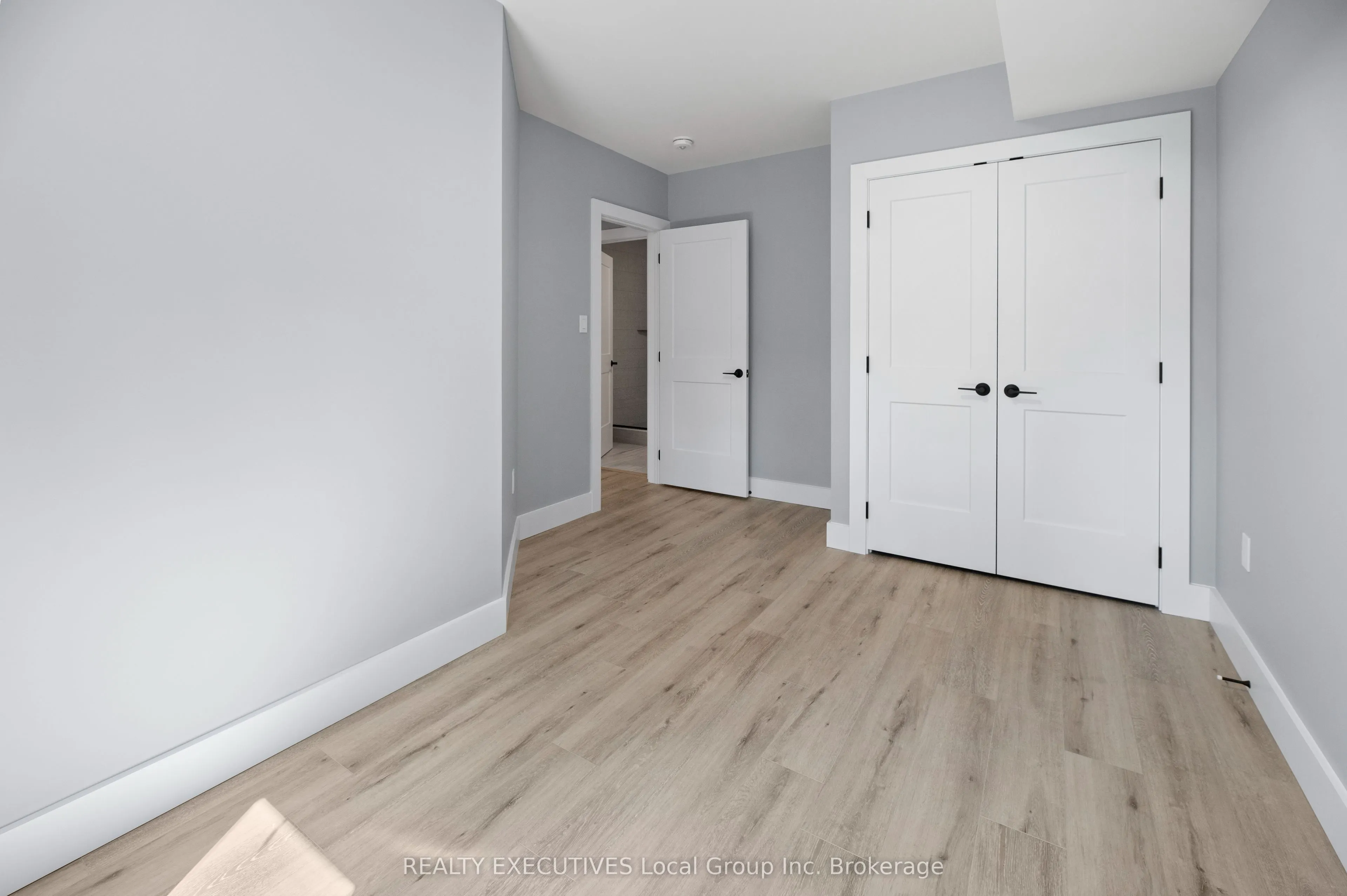 1278 VILLAGE Road, #4