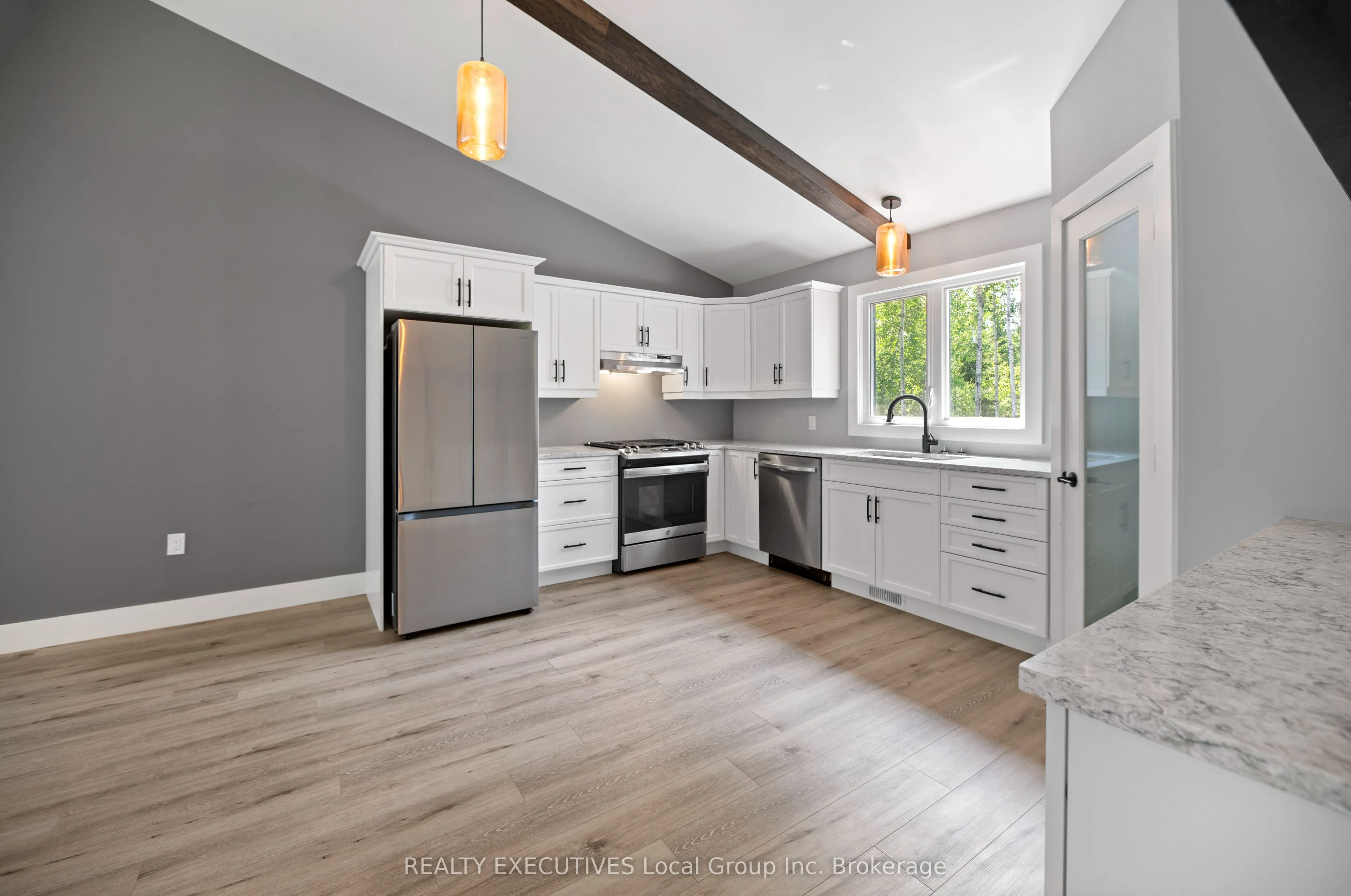 1278 VILLAGE Road, #4