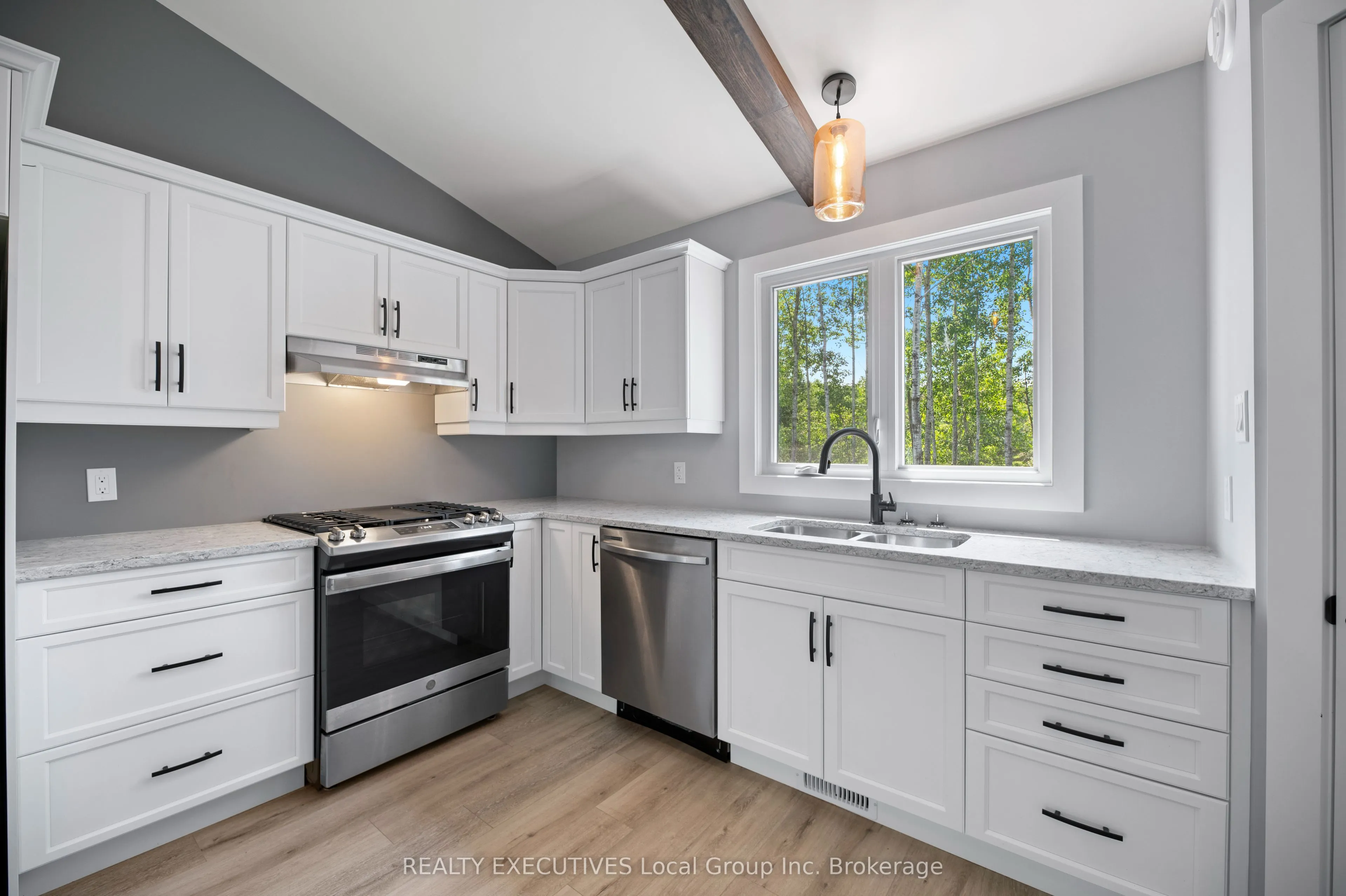 1278 VILLAGE Road, #4