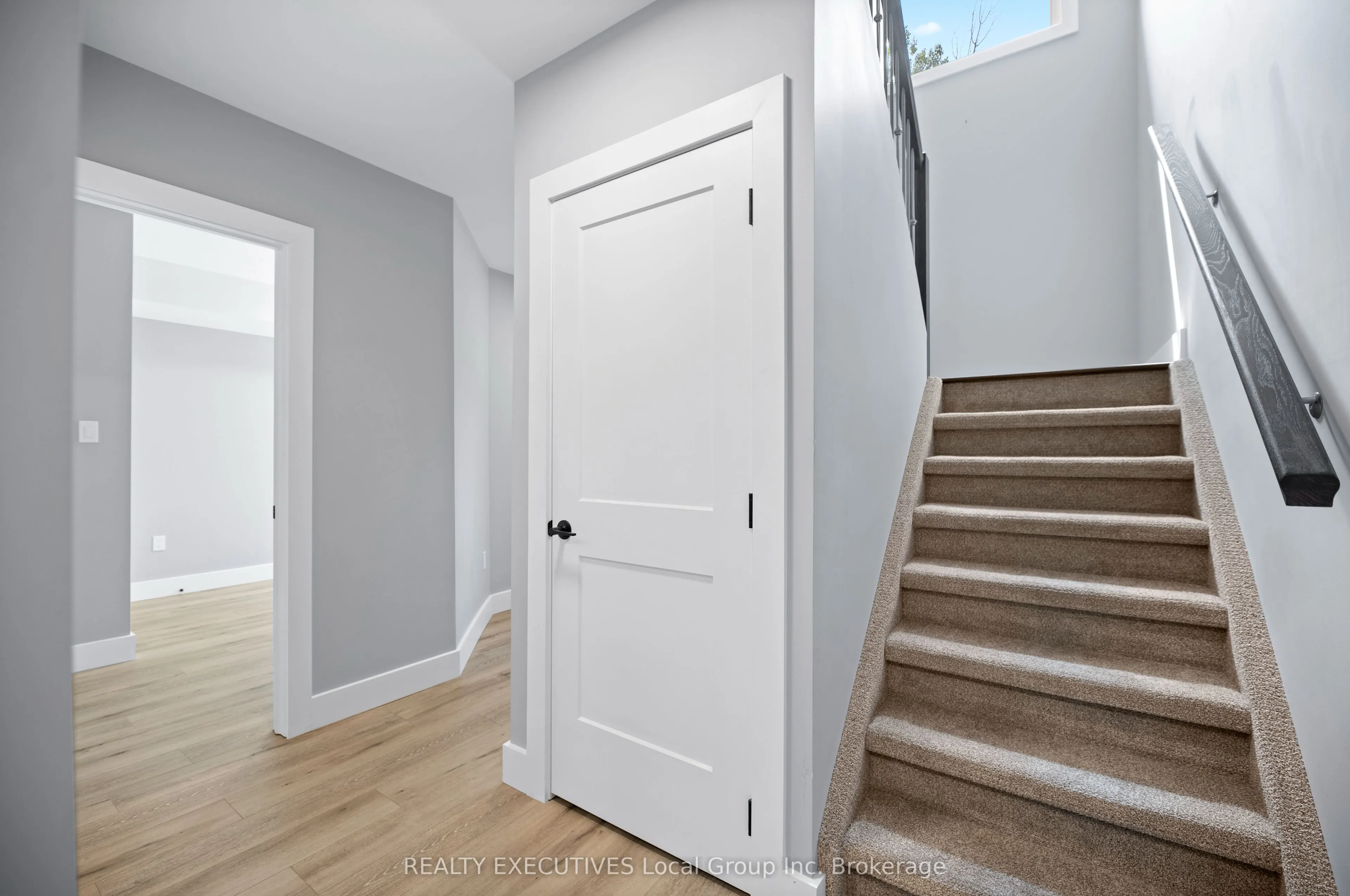 1278 VILLAGE Road, #4