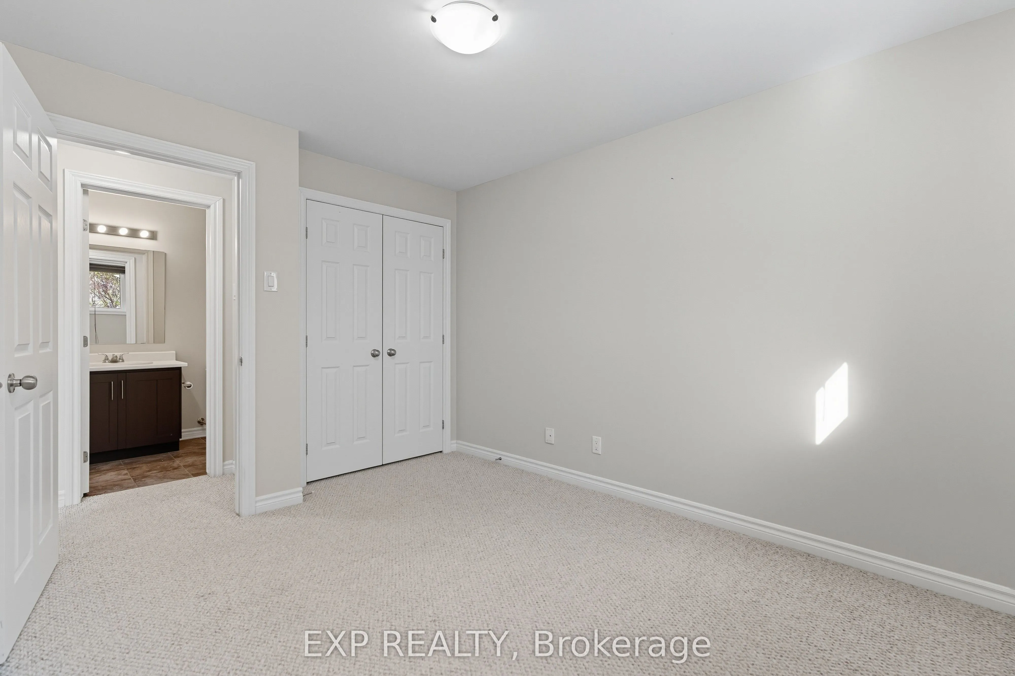 330 Everest Private, #A