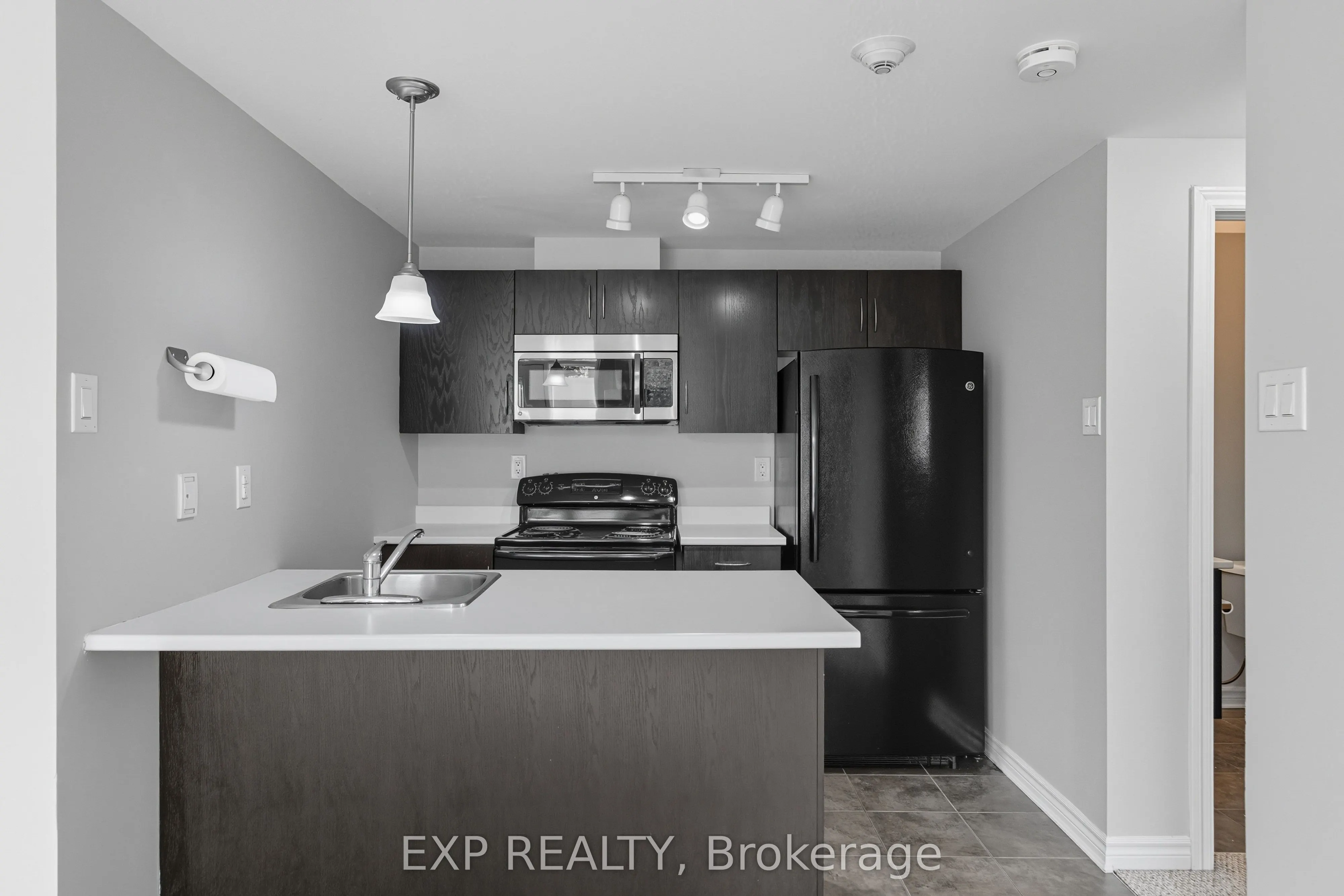 330 Everest Private, #A