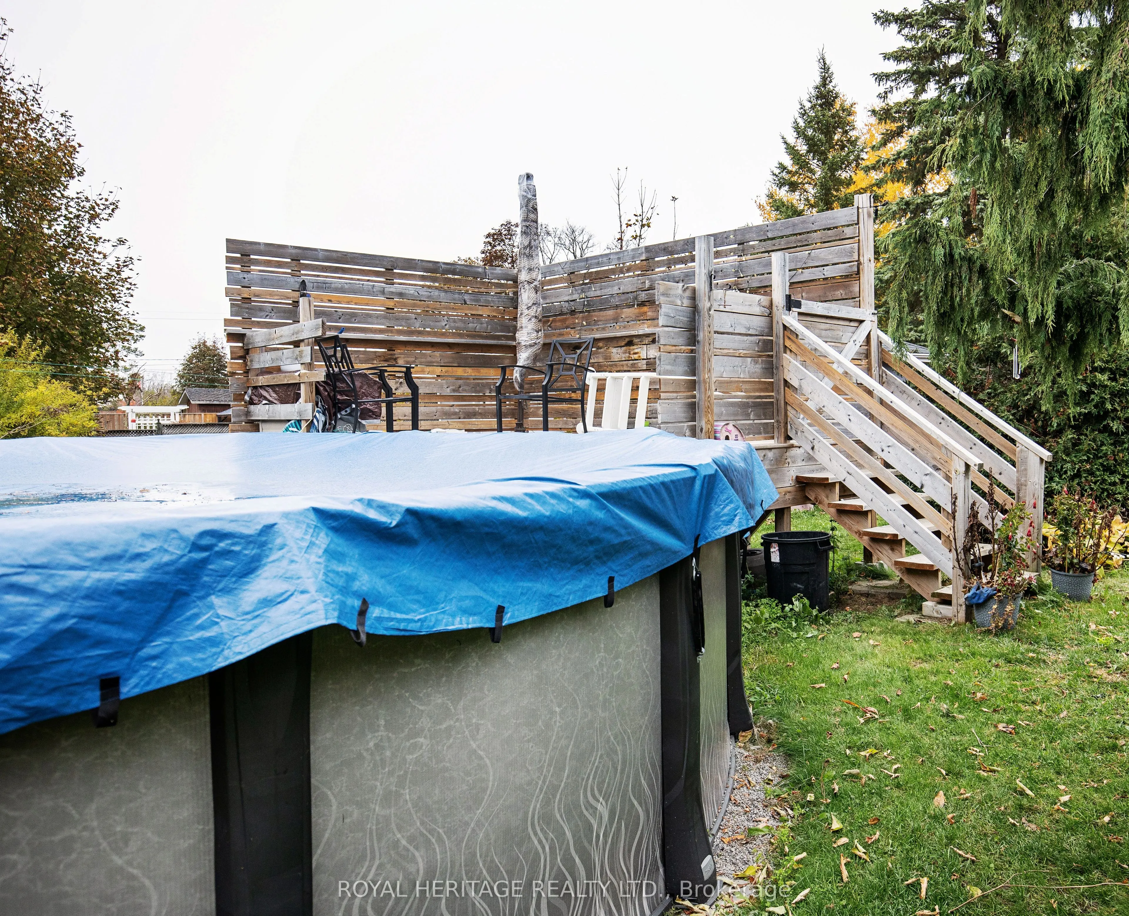 111 Adelaide Street N