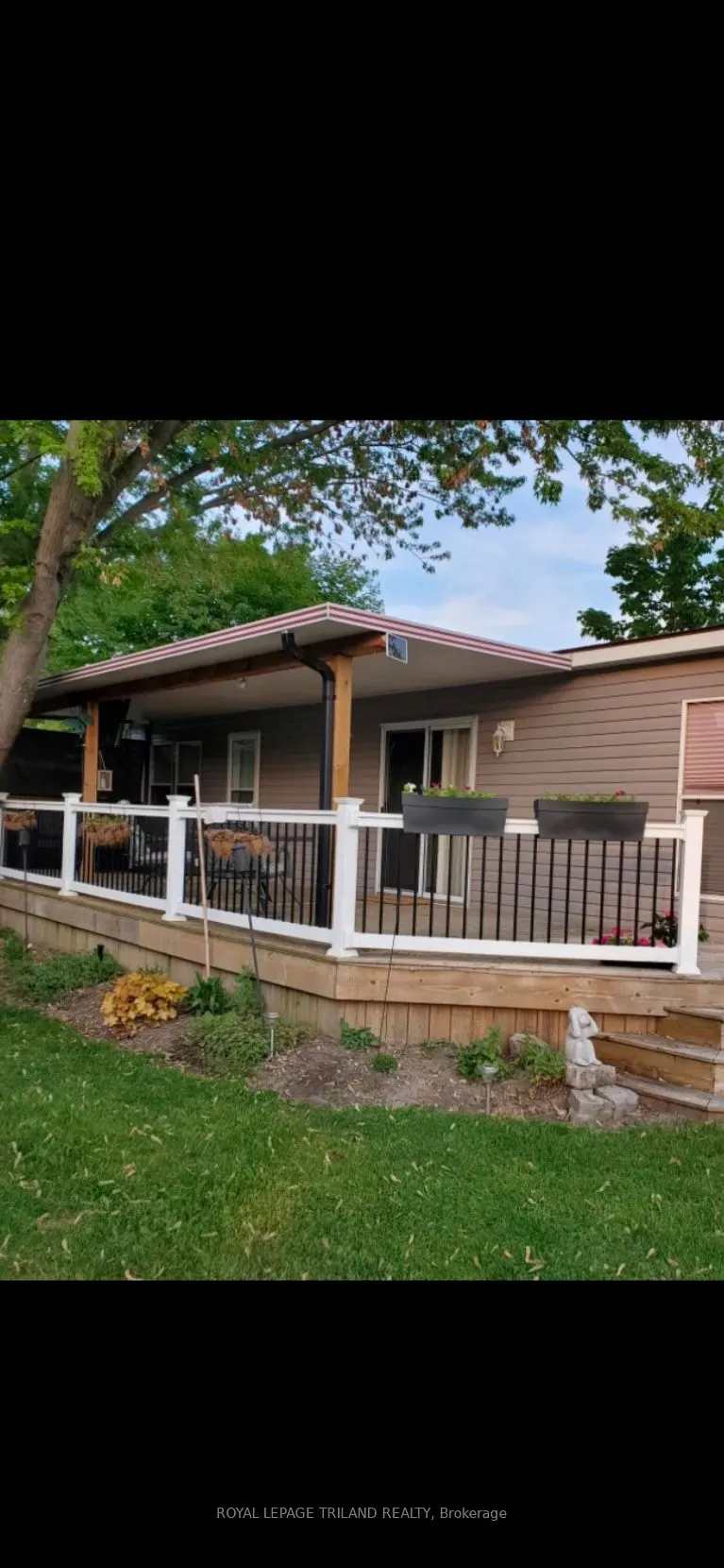 4895 Lakeshore Road, #D36